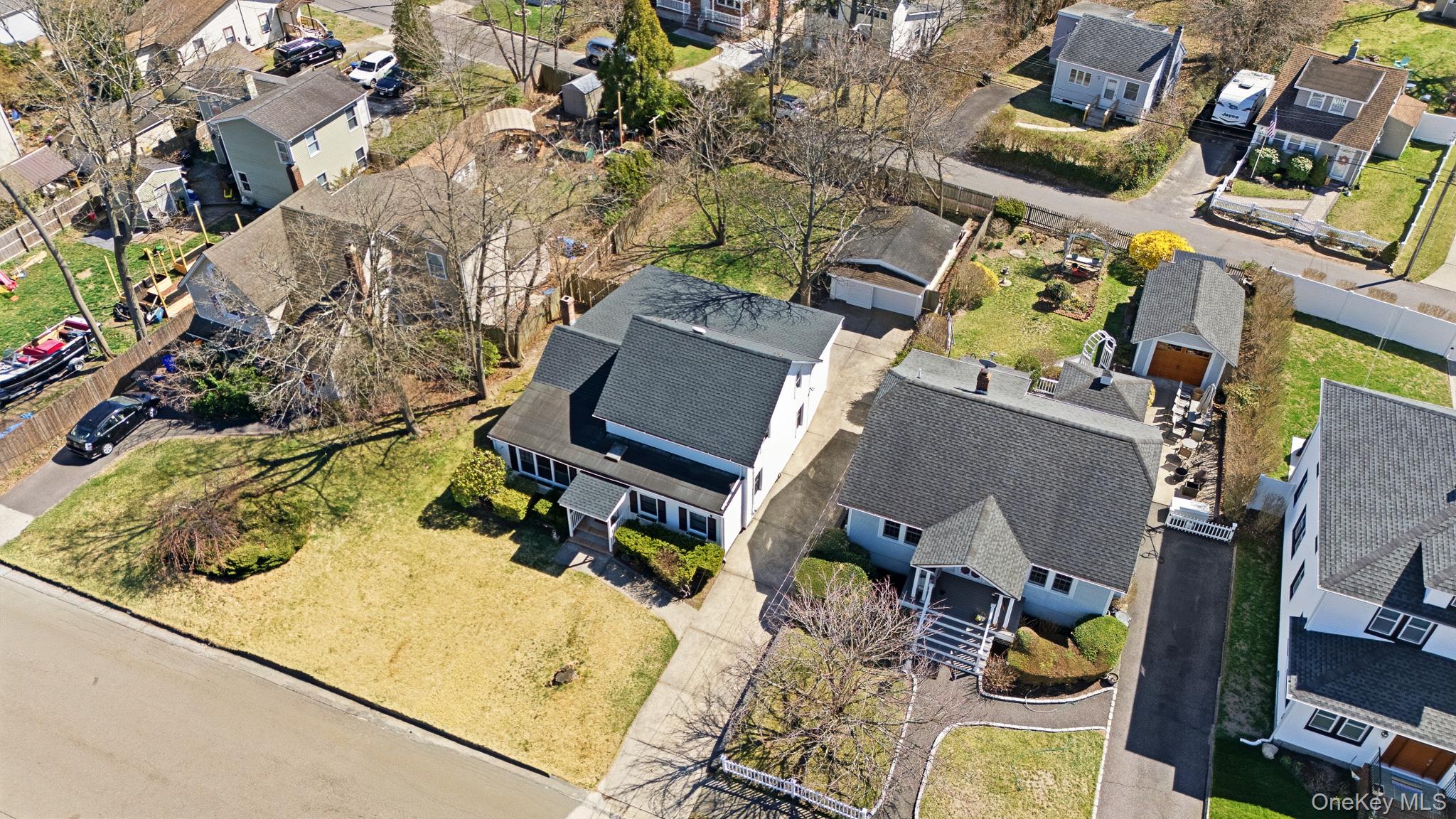 94 Lakewood Street — photo 34