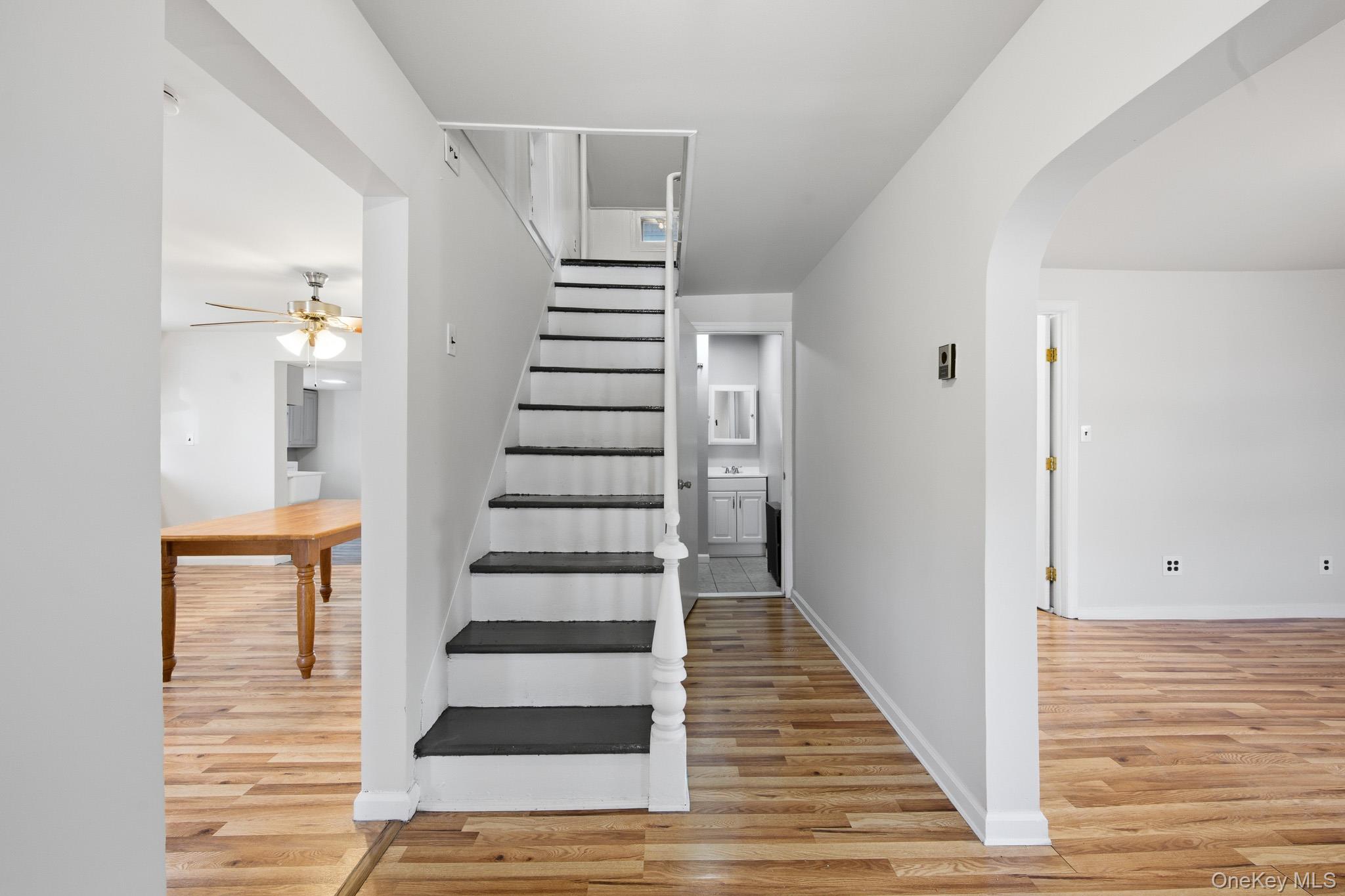 94 Lakewood Street — photo 4