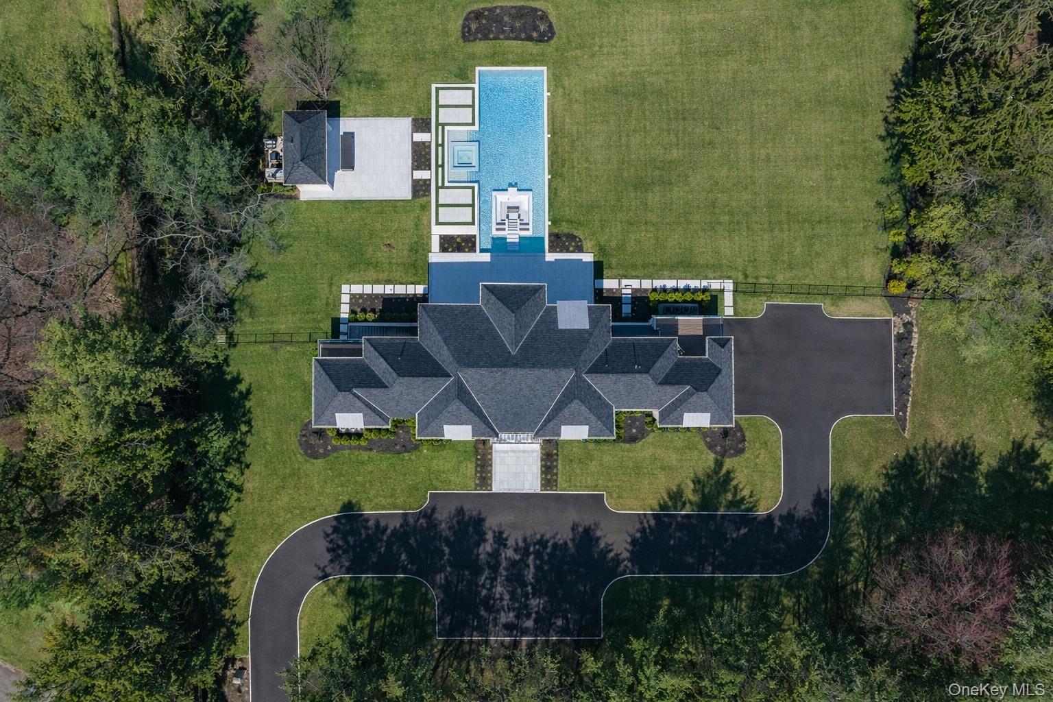 30 Evans Drive — photo 24