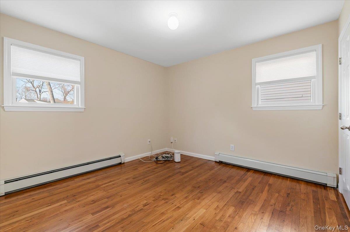 10 Maple Road — photo 14