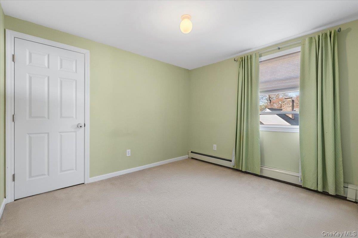 10 Maple Road — photo 20