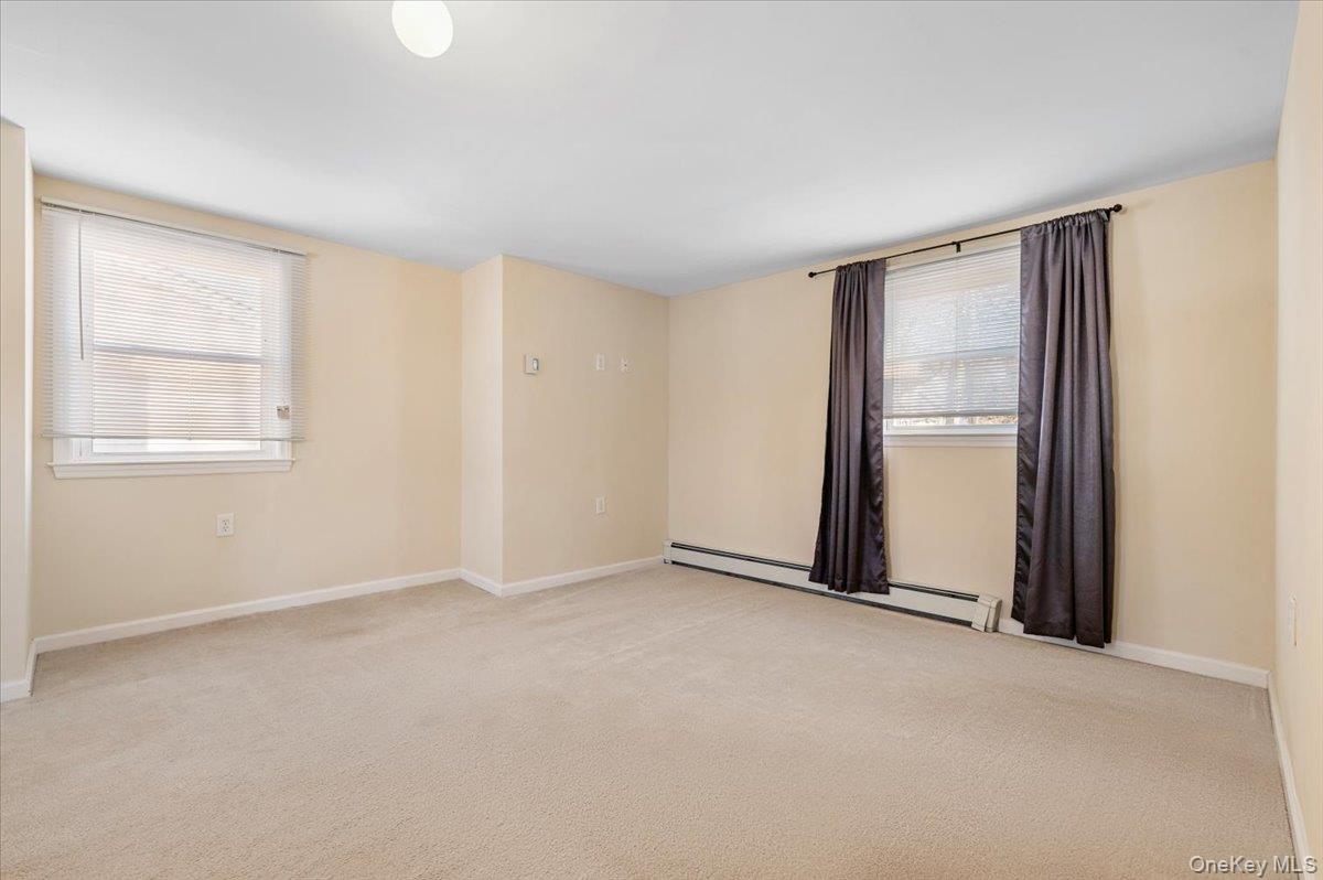 10 Maple Road — photo 22