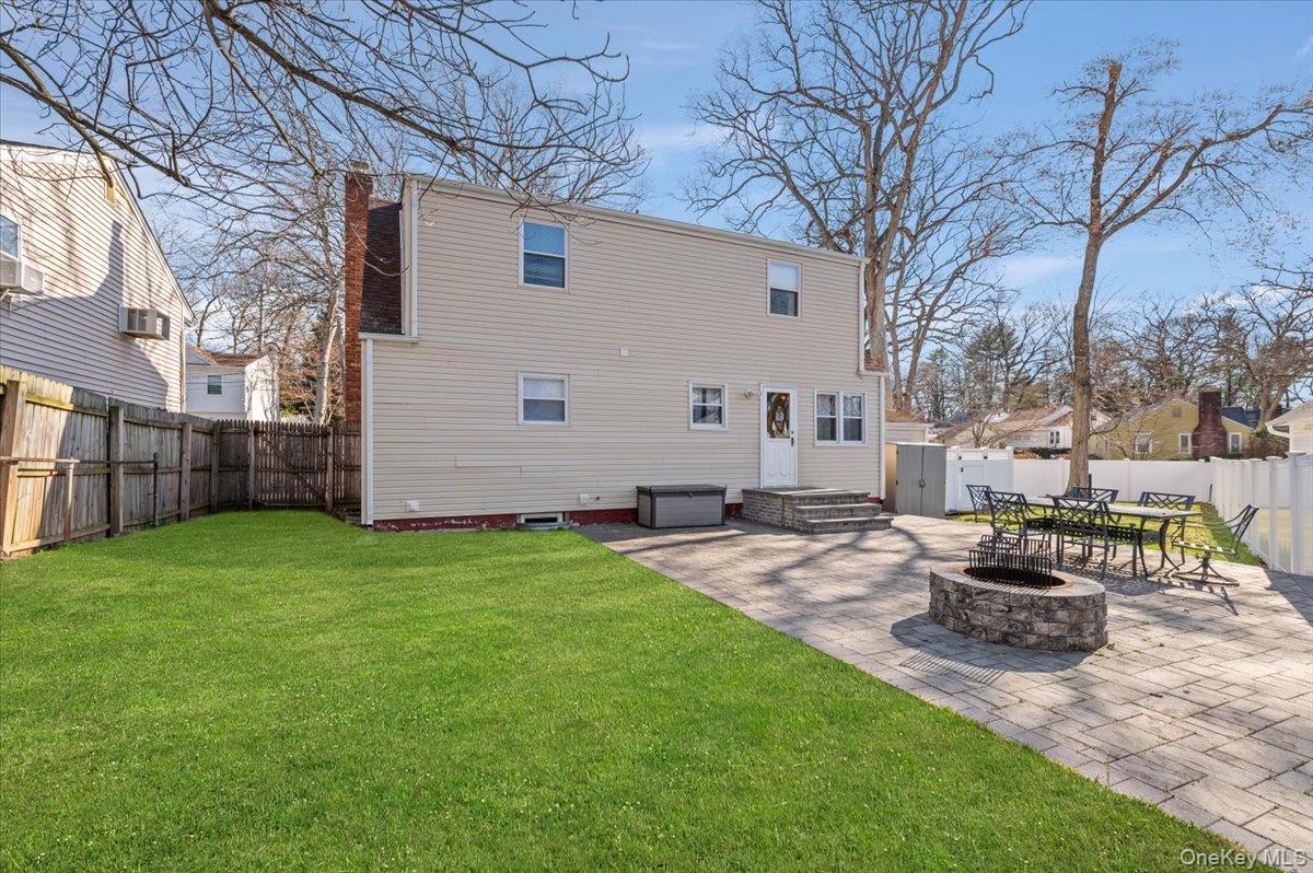 10 Maple Road — photo 26