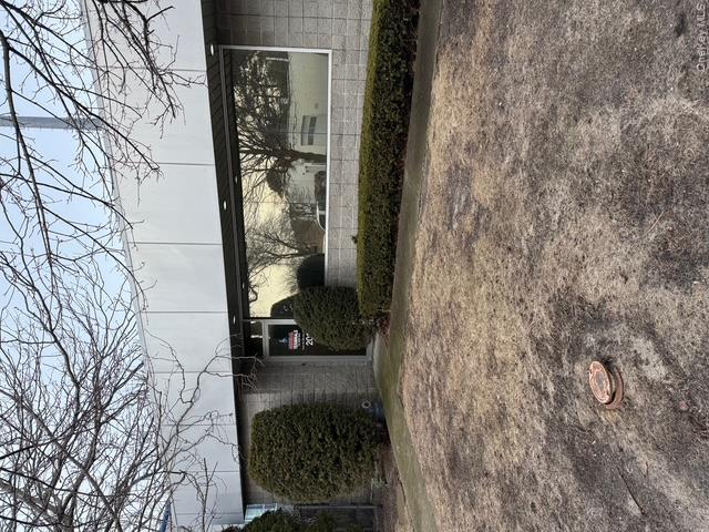 201 Union Boulevard, West Islip