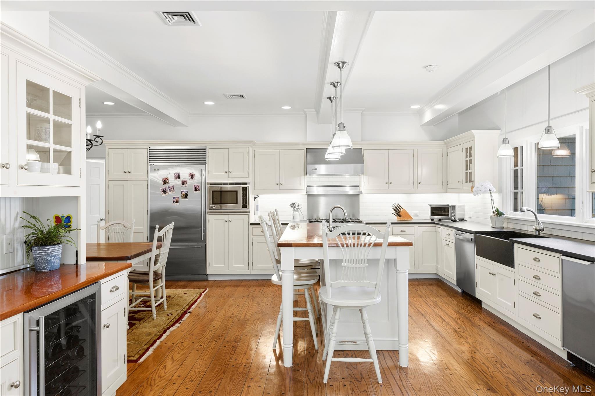 16 Middle Drive — photo 11