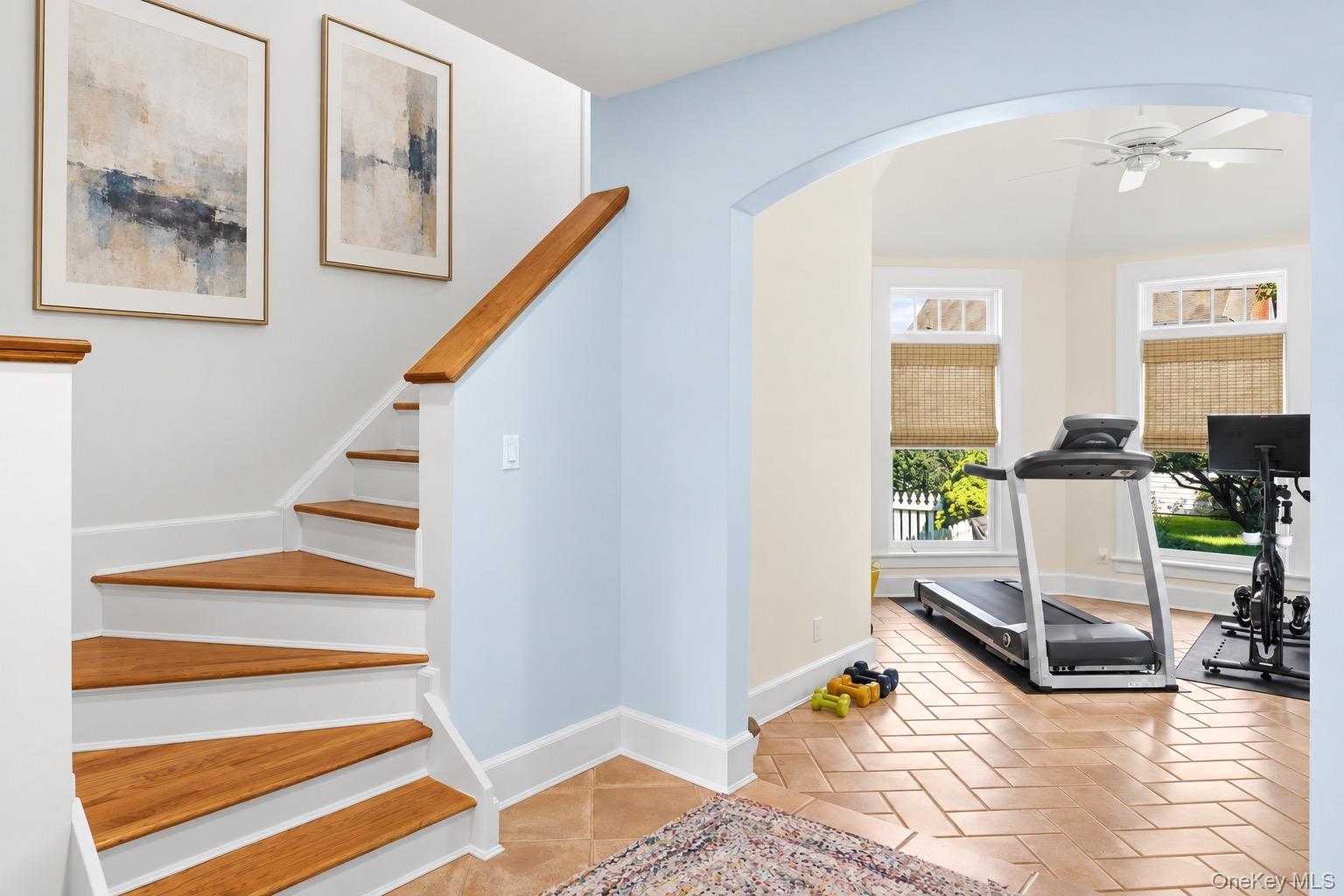 16 Middle Drive — photo 21