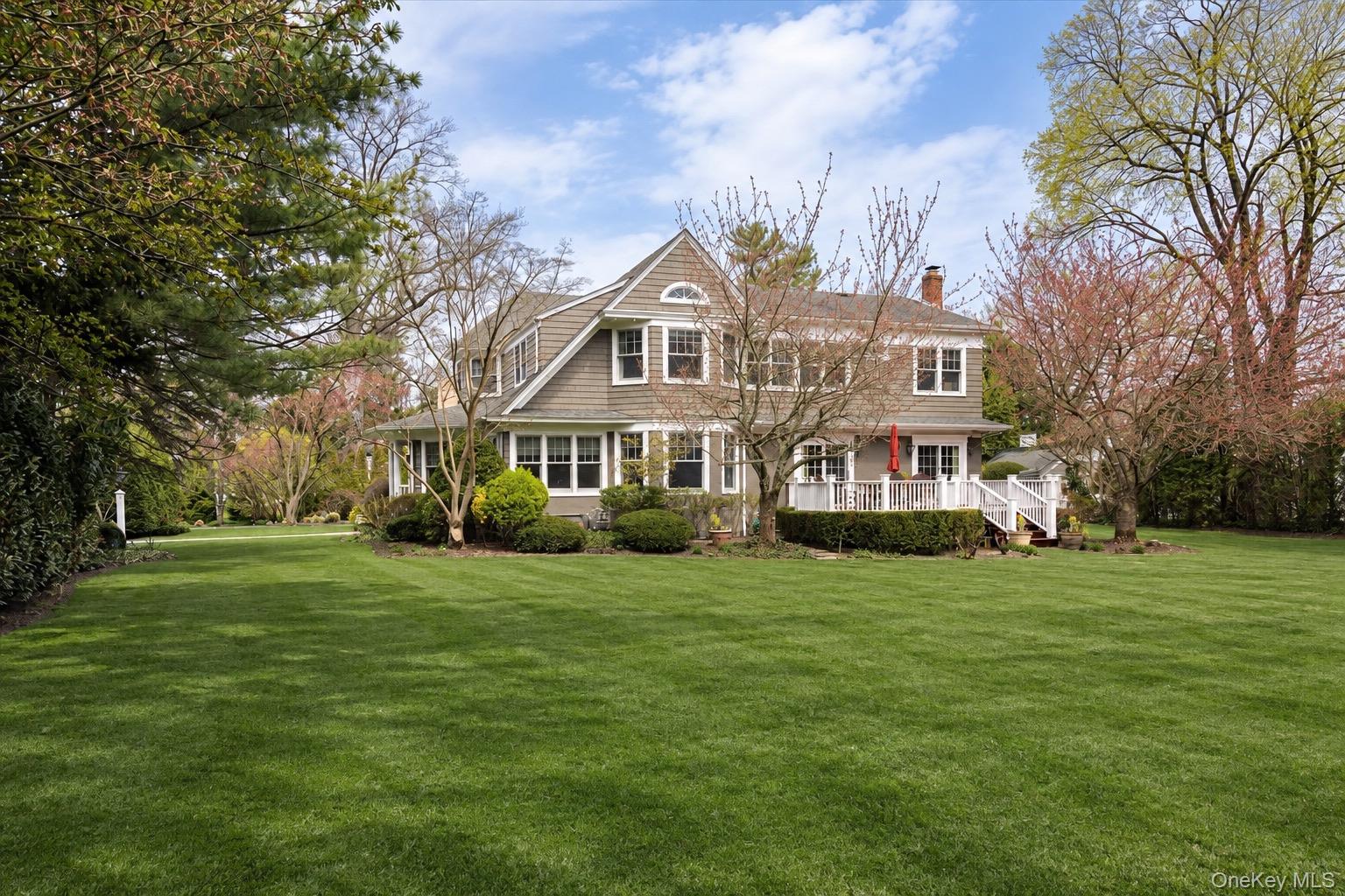16 Middle Drive — photo 4