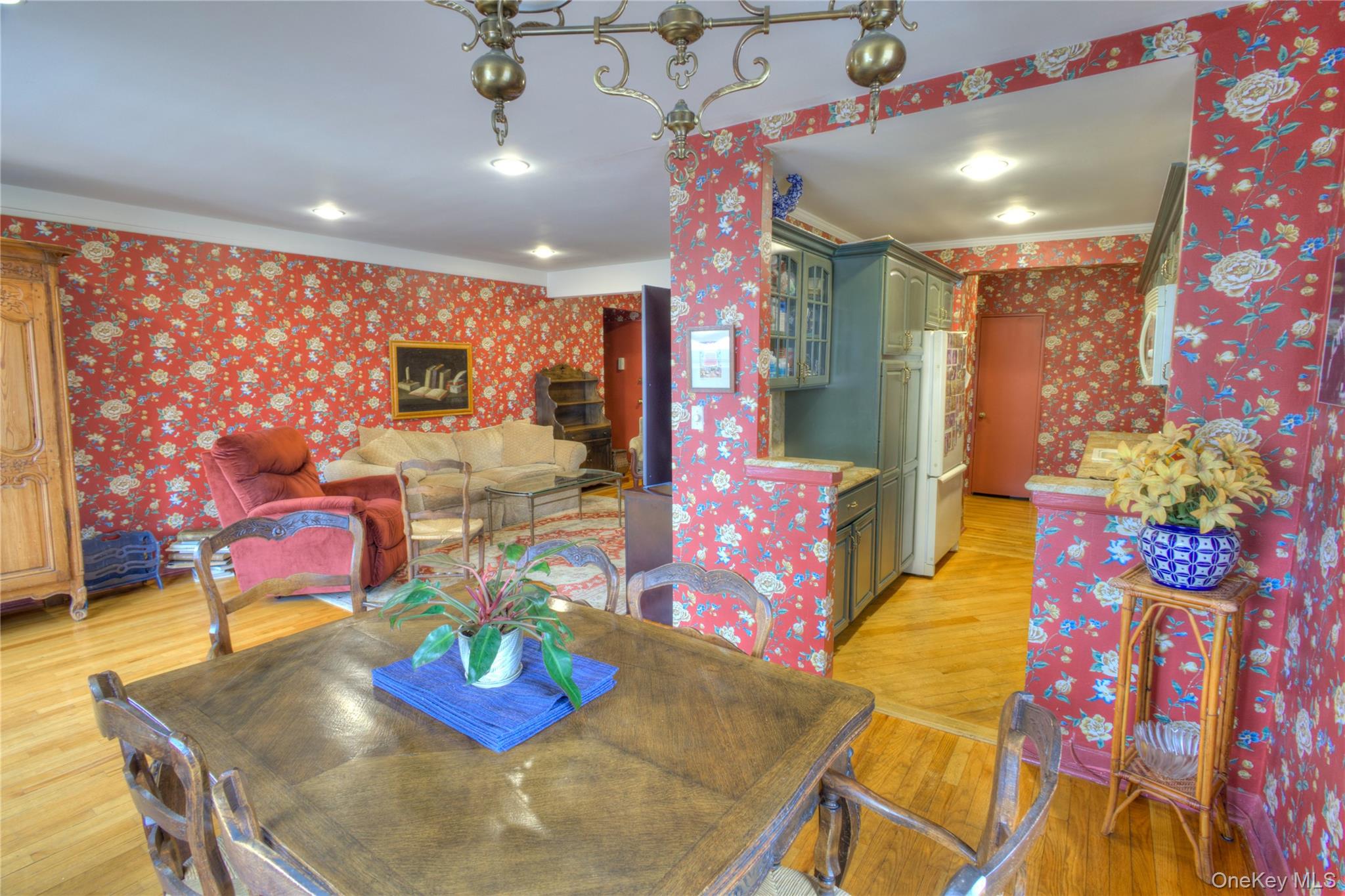 75 Middle Neck Road #4-G — photo 13