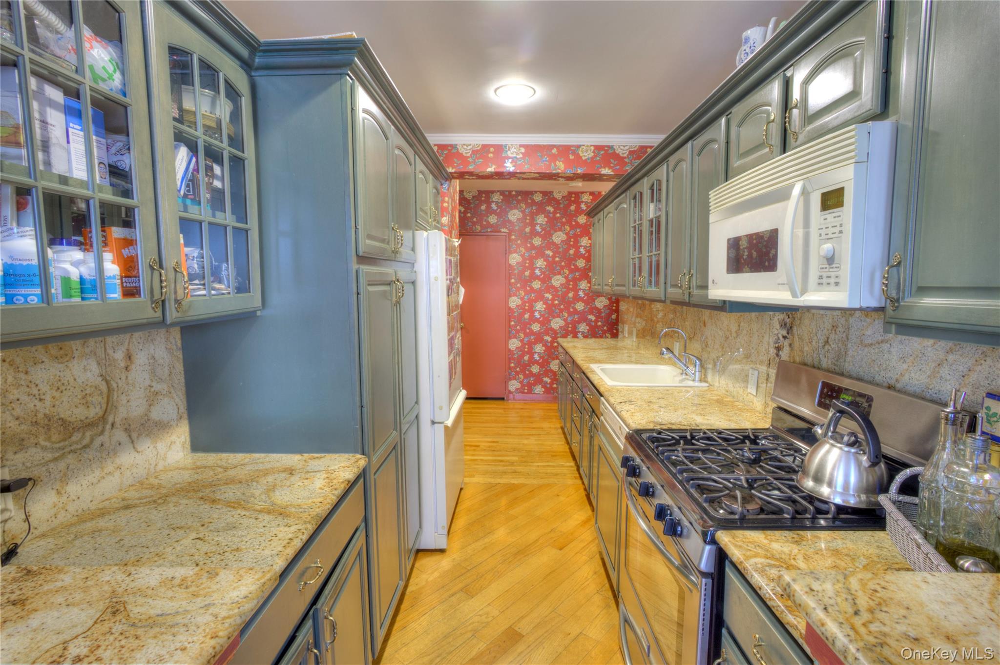 75 Middle Neck Road #4-G — photo 15
