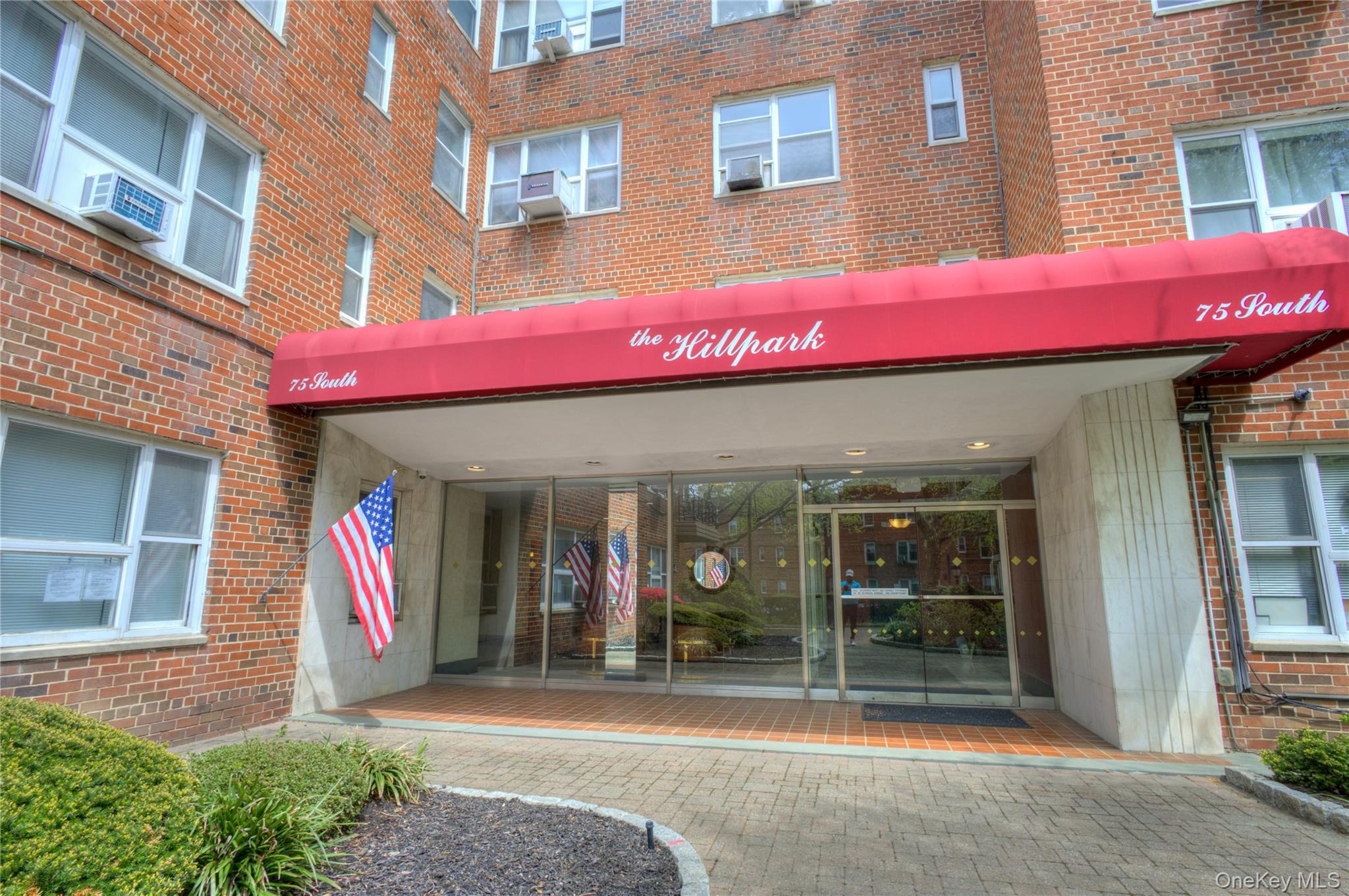 75 Middle Neck Road #4-G — photo 34
