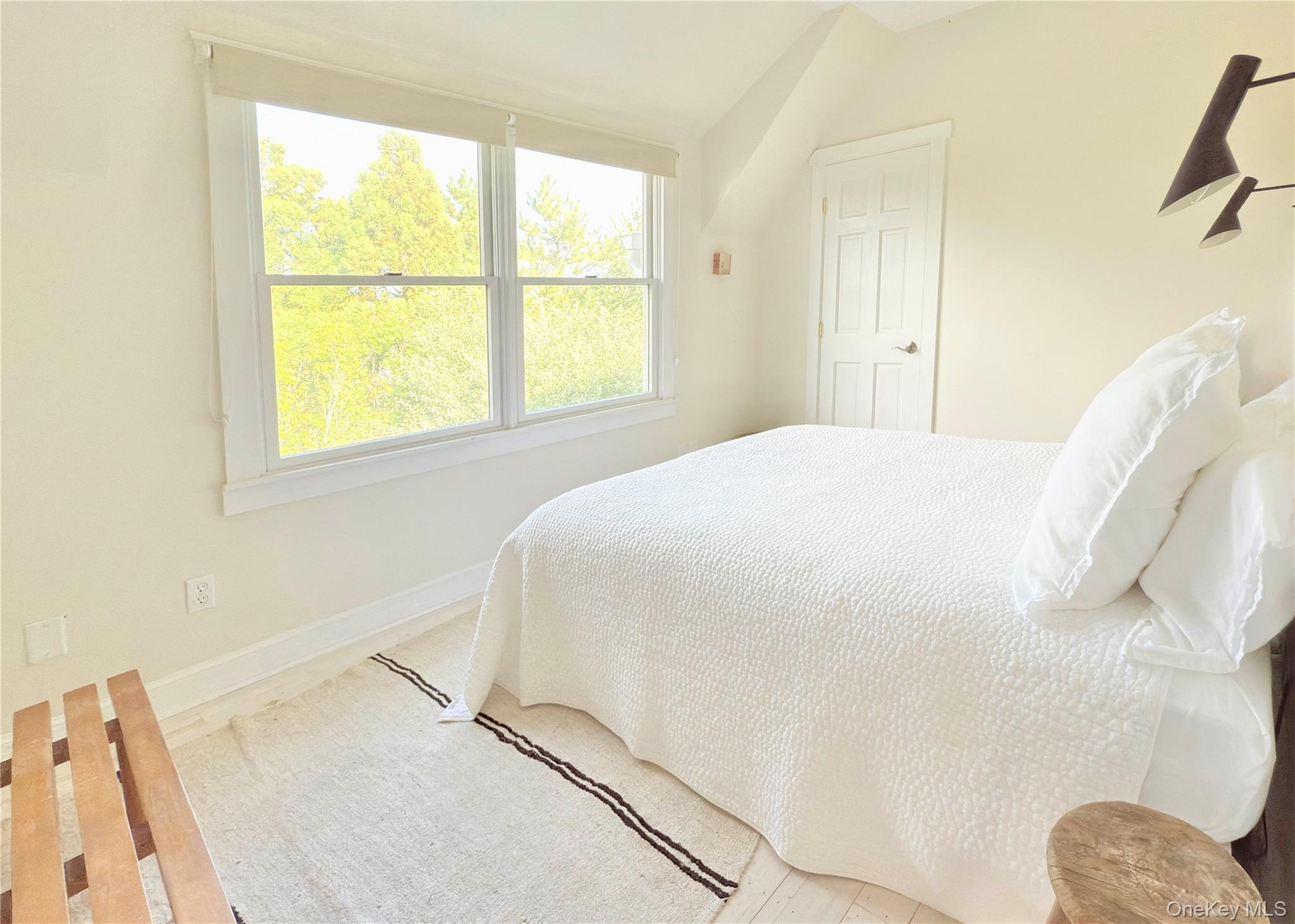162 Dune Road — photo 17