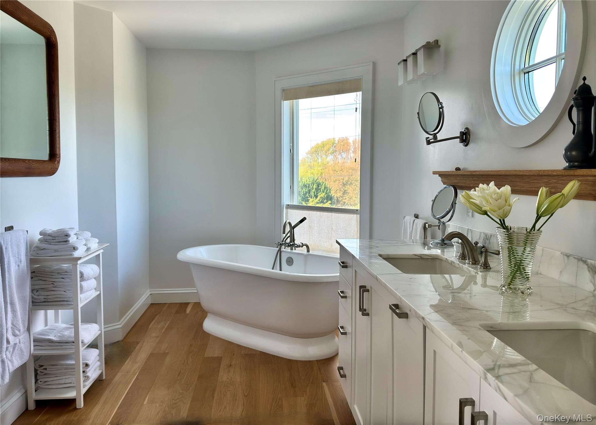 162 Dune Road — photo 18