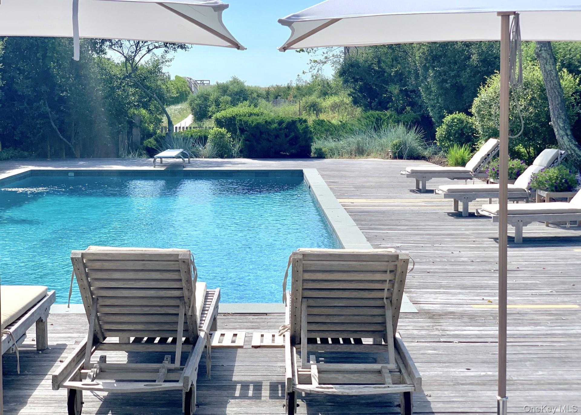 162 Dune Road — photo 3