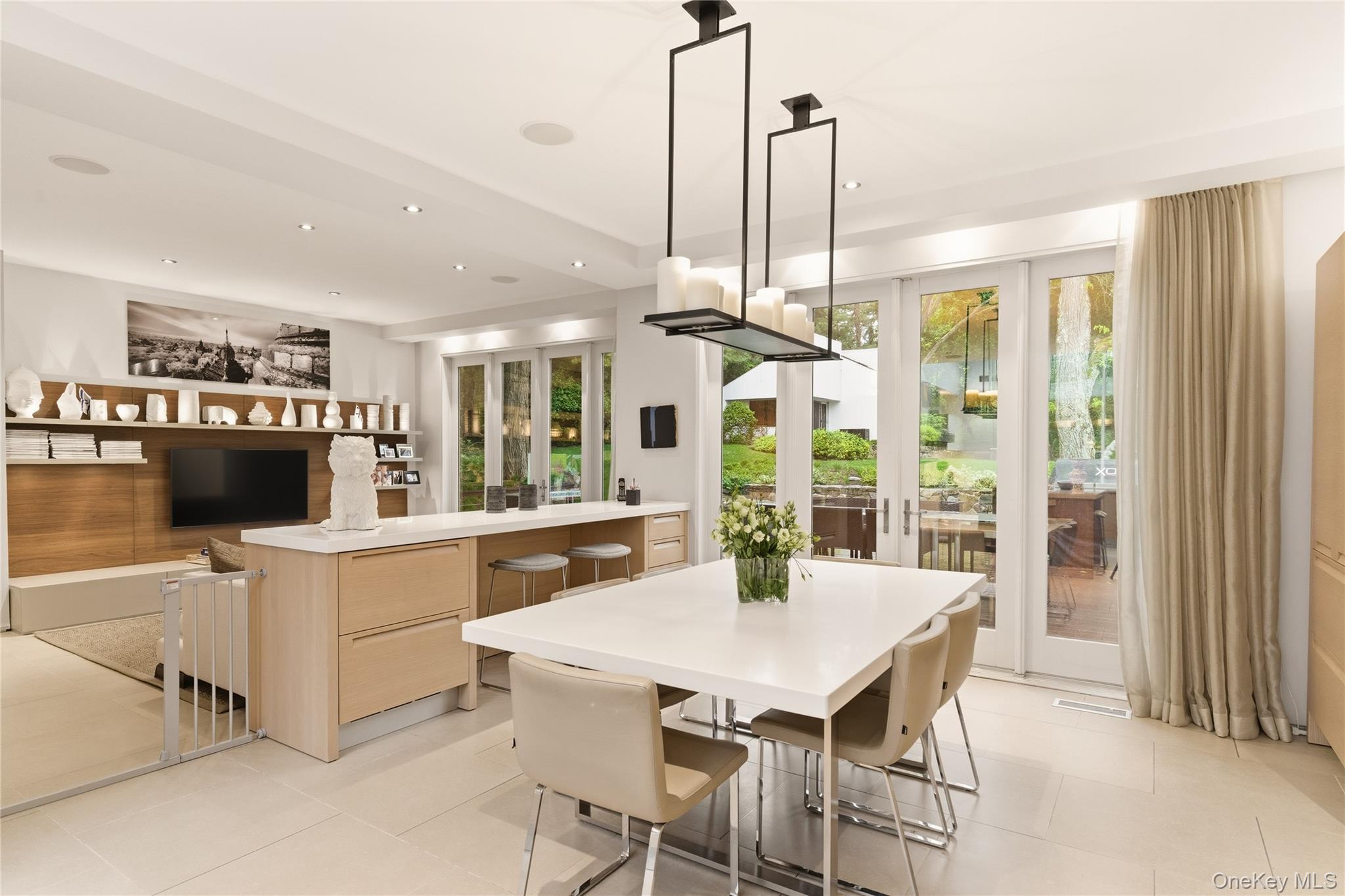 93 Hoaglands Lane — photo 11