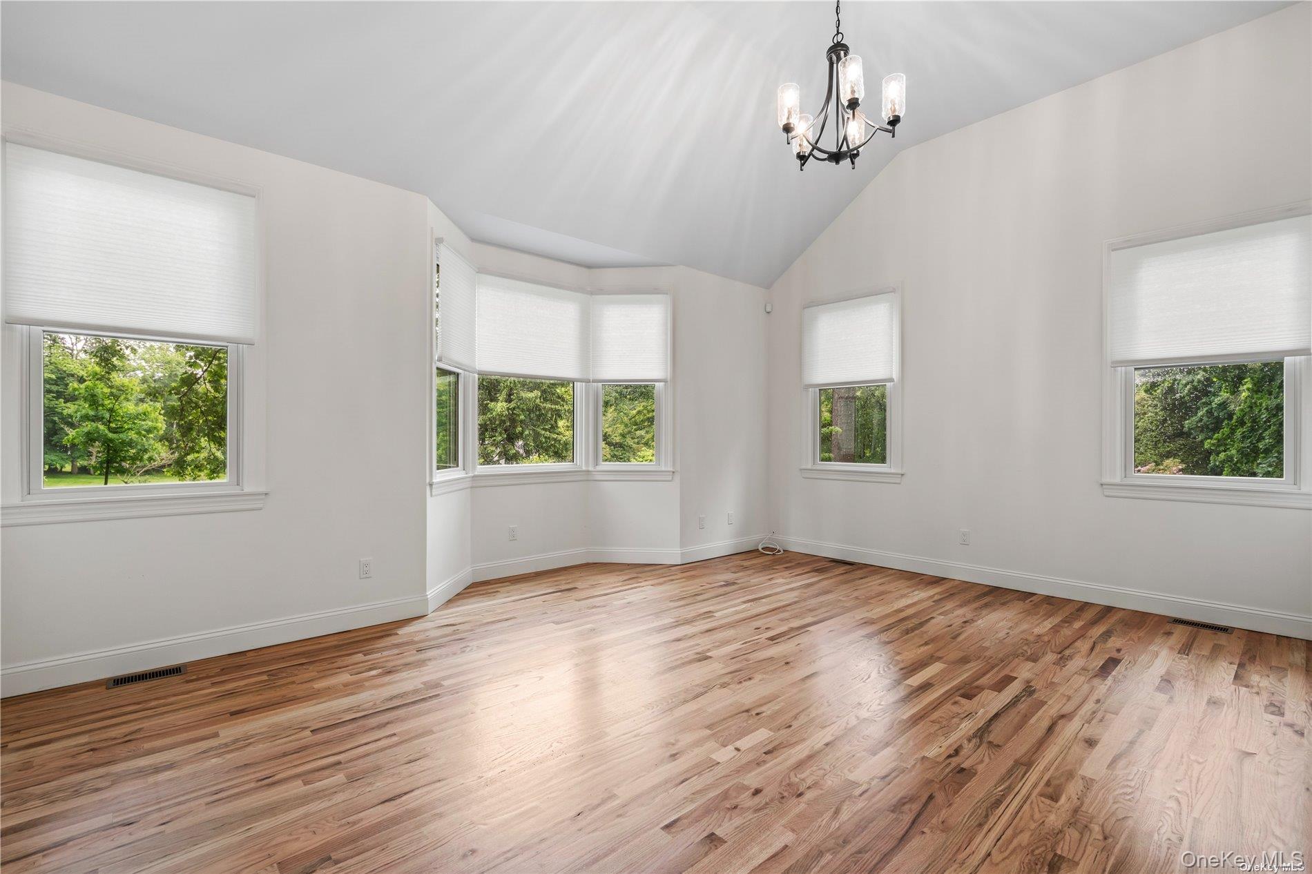200 Cleft Road — photo 34