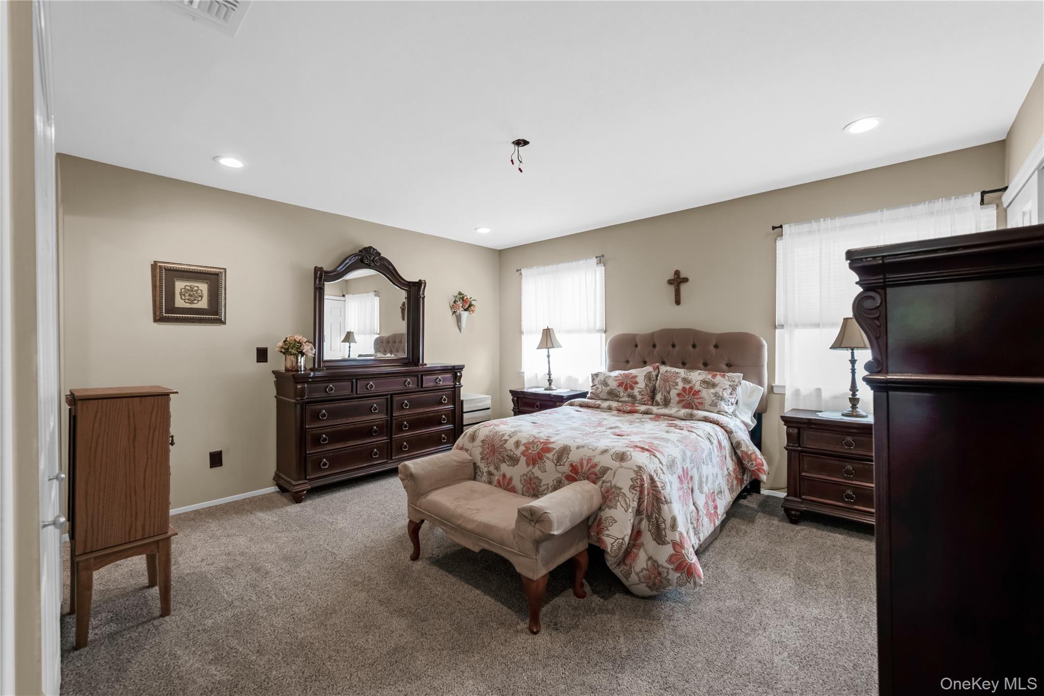 41 Cambridge Drive — photo 12