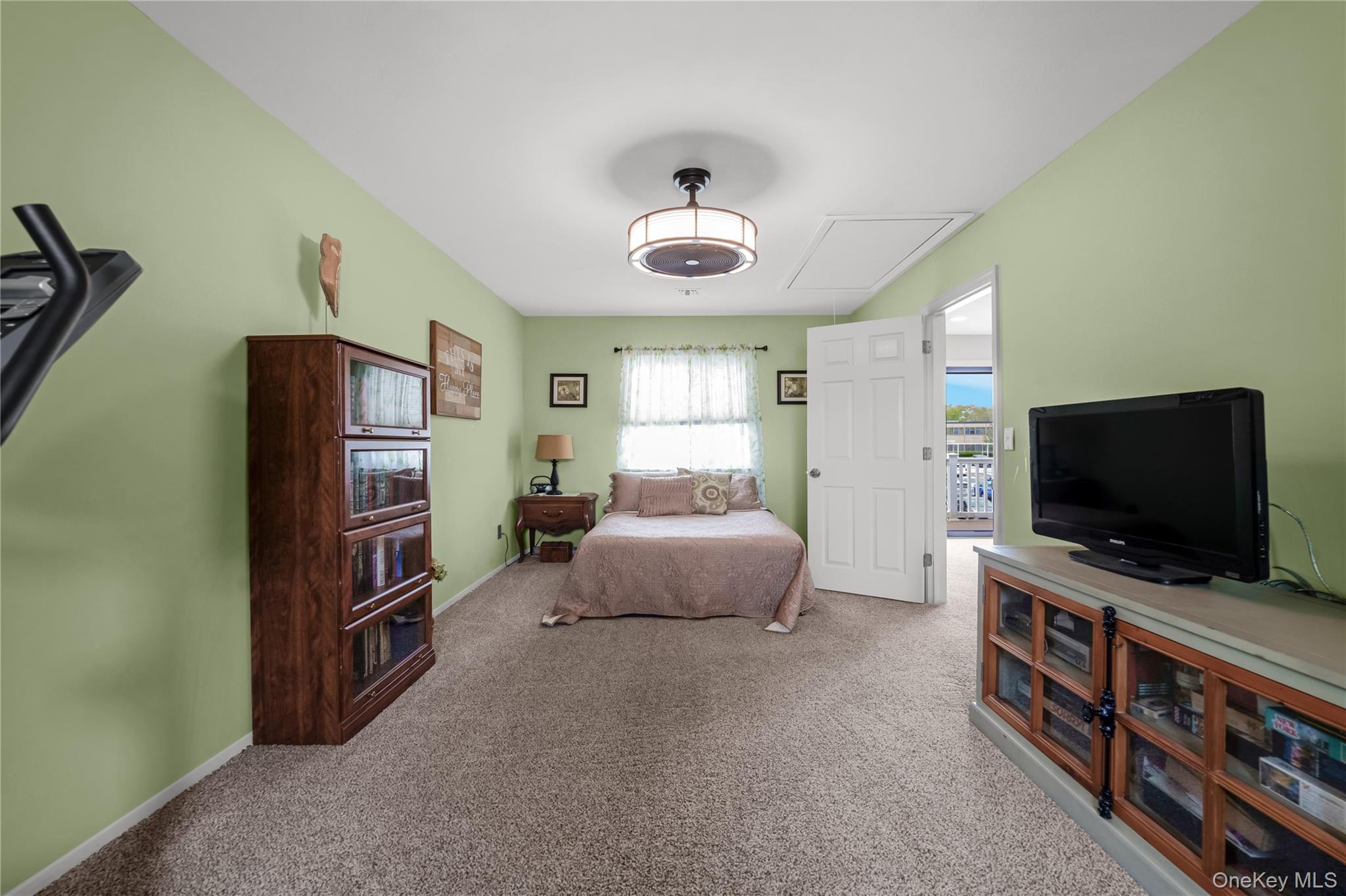 41 Cambridge Drive — photo 16