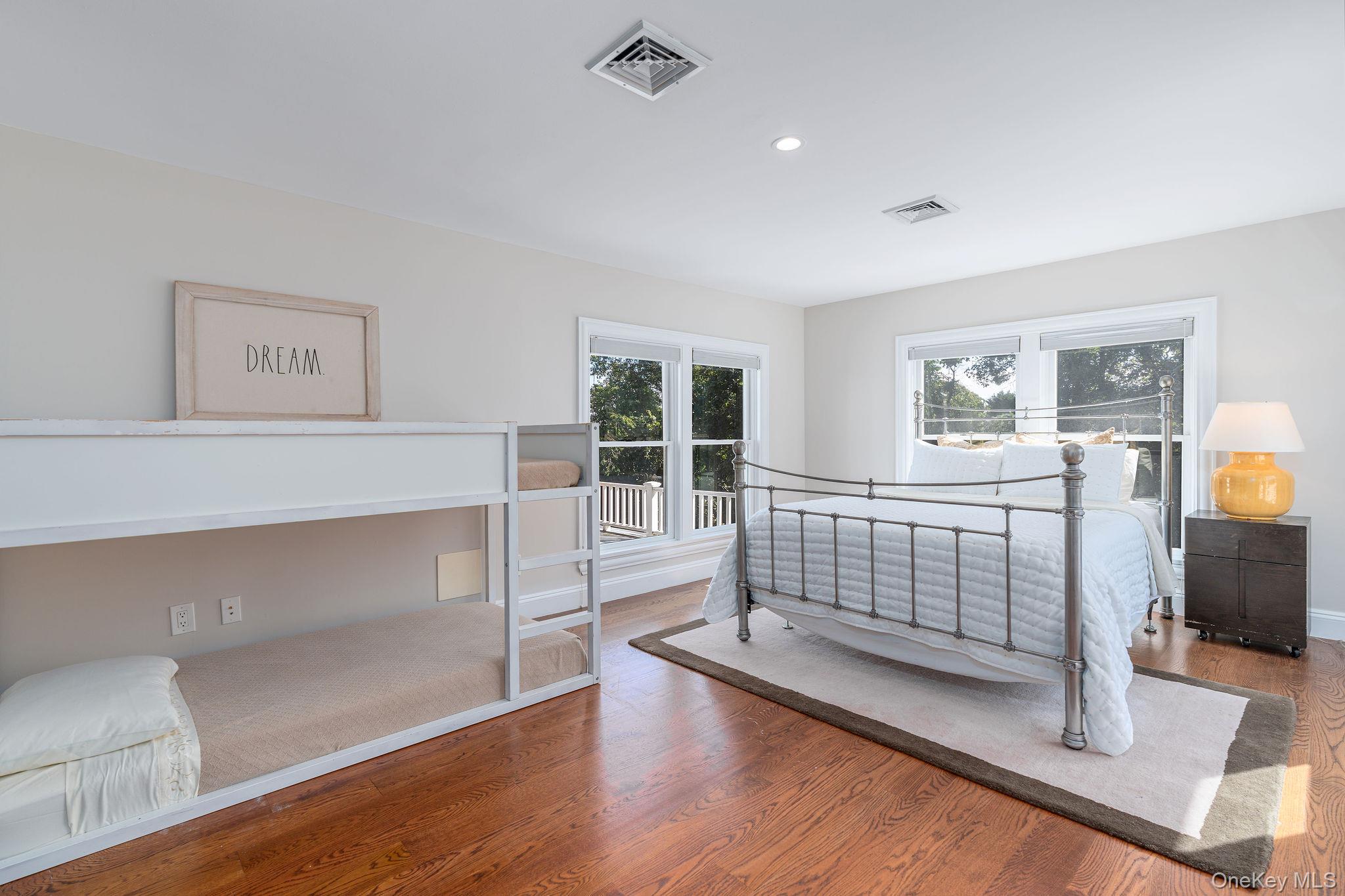 58 Tiana Road — photo 23