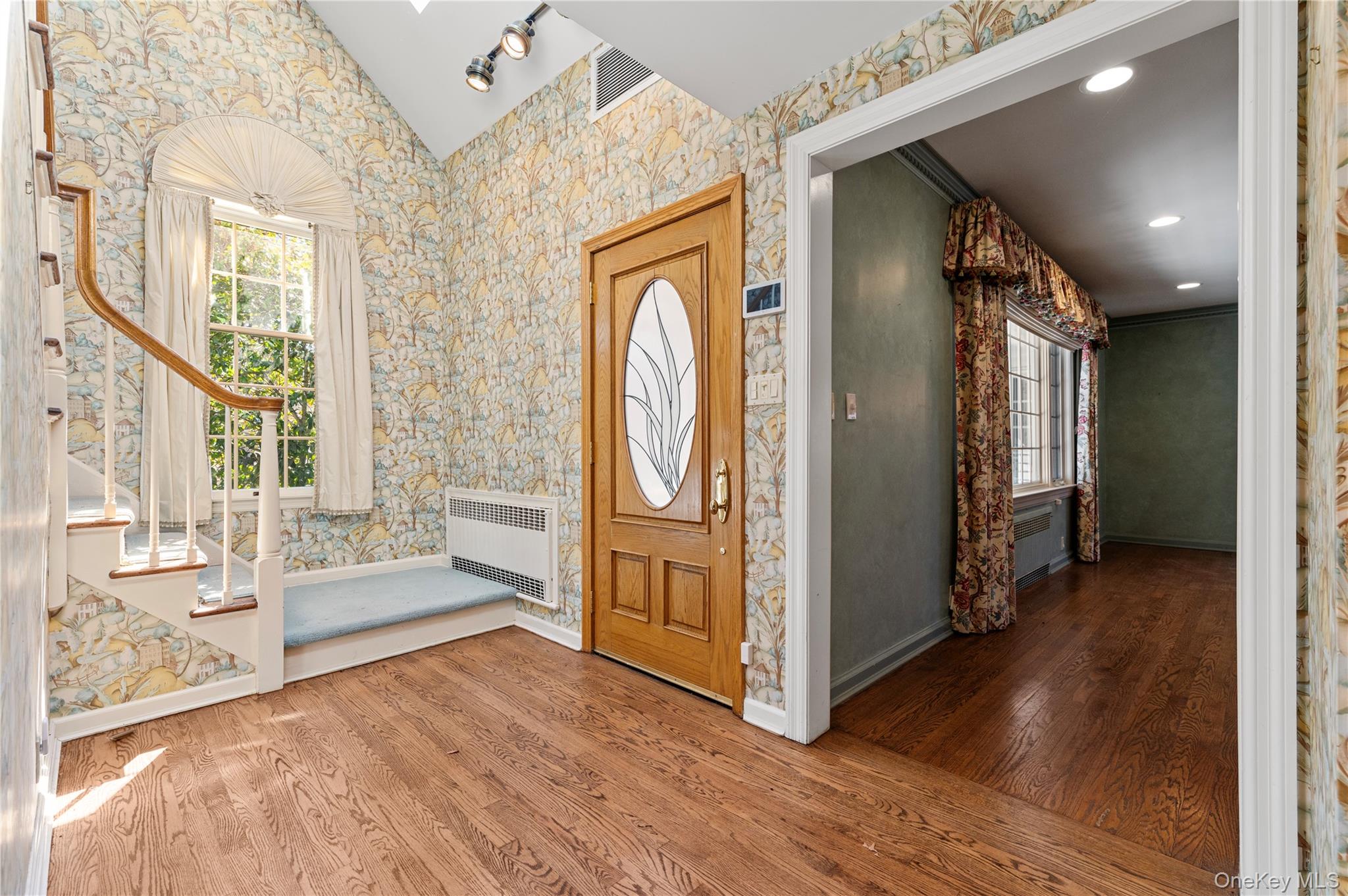 2 Hickory Hill — photo 3