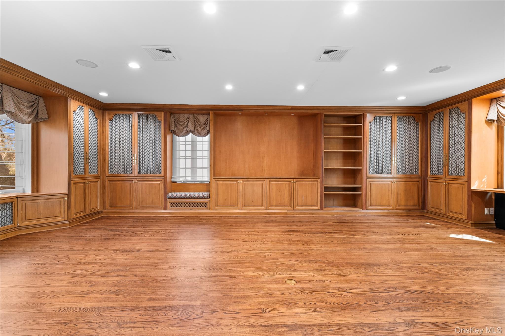 2 Hickory Hill — photo 10