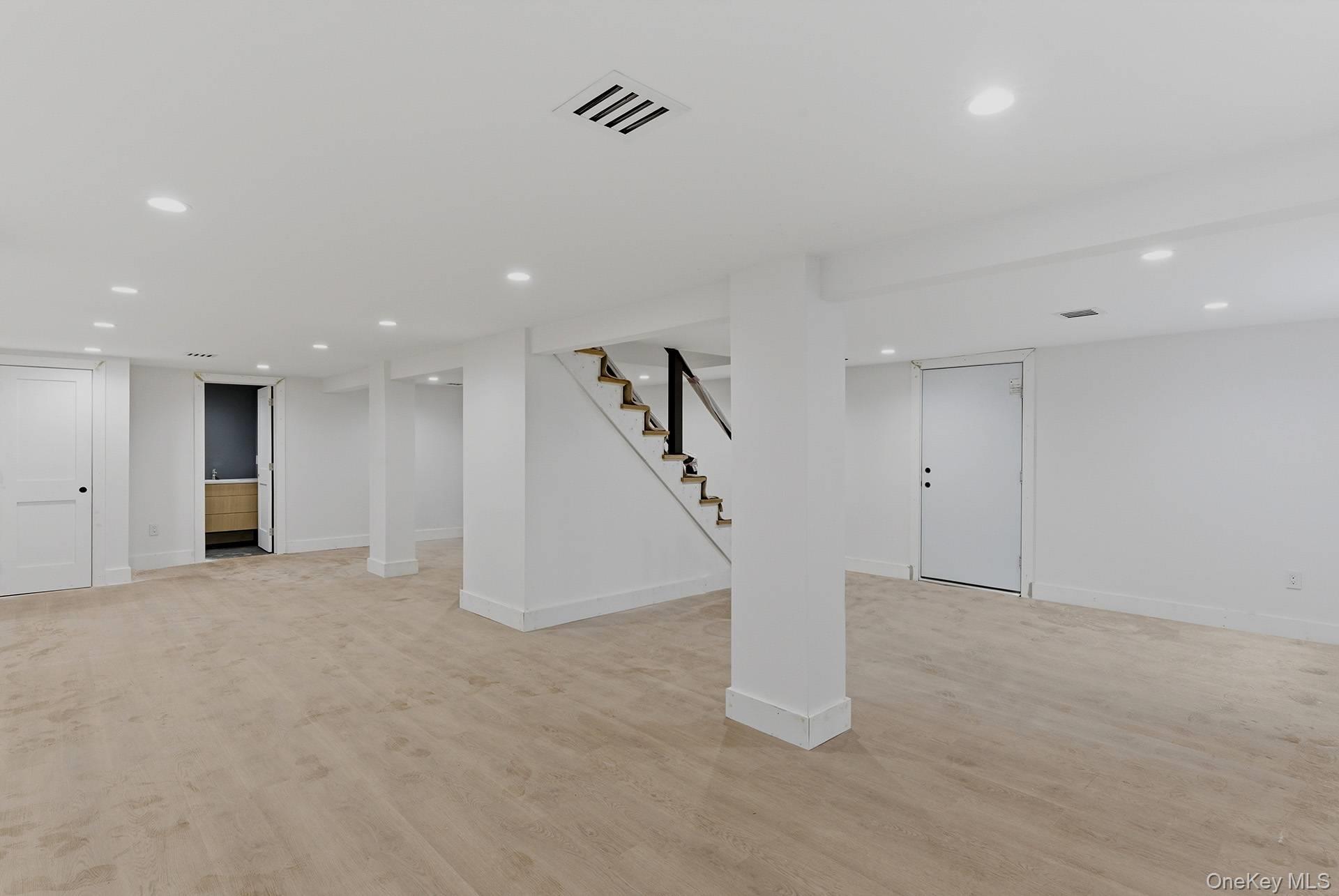 7 Mortimer Street — photo 11