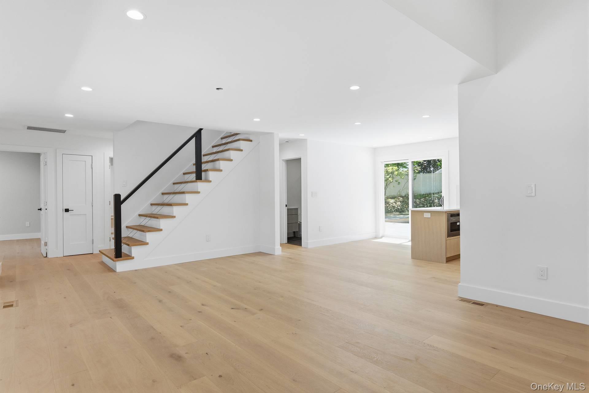 7 Mortimer Street — photo 18