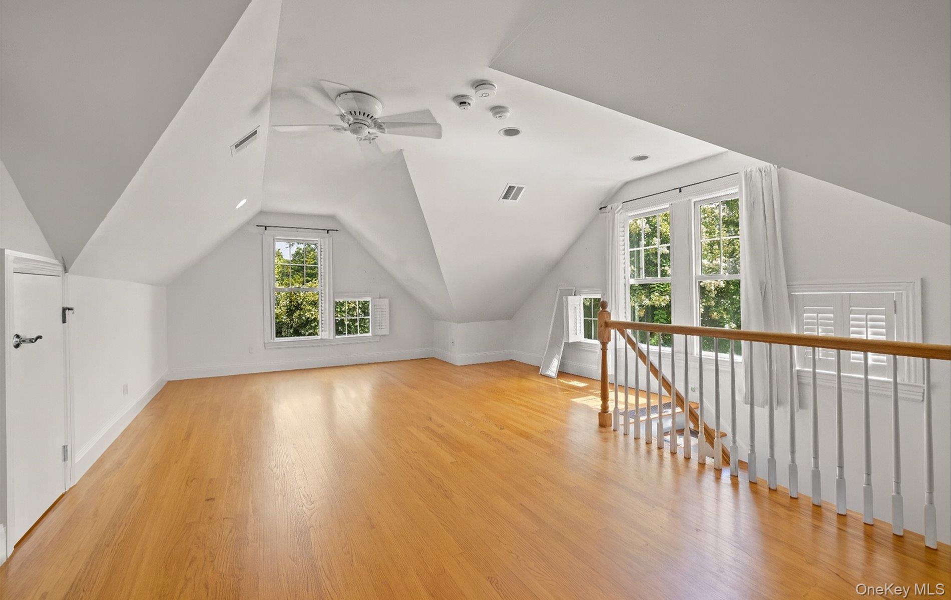 1 Pembroke Drive — photo 29