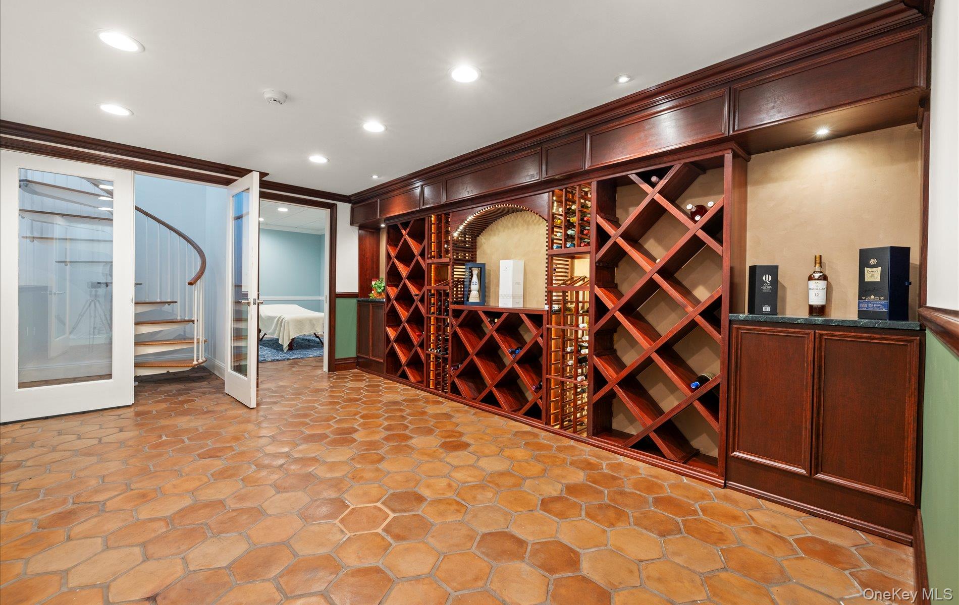 1 Pembroke Drive — photo 31