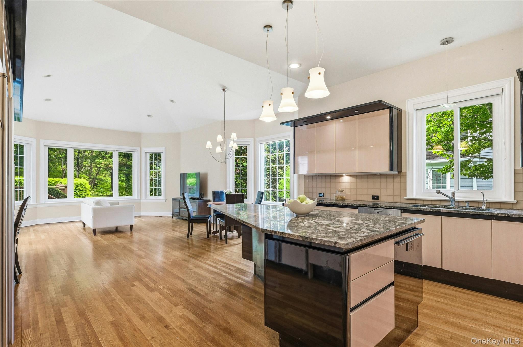 41 Evergreen Circle — photo 15
