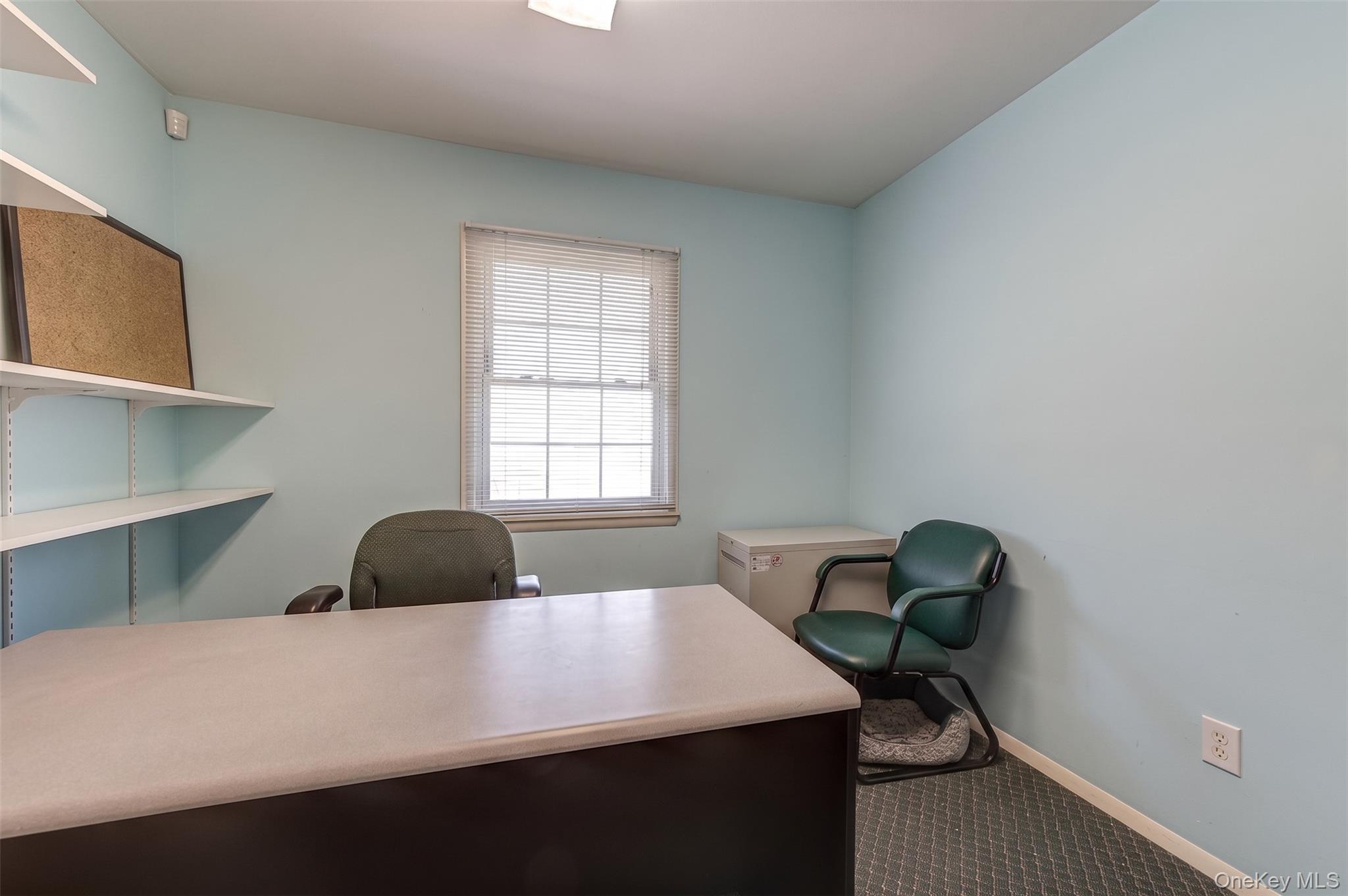 3250 Sunrise Highway — photo 9