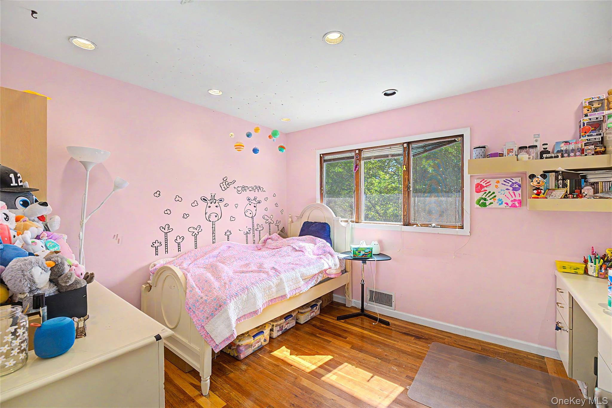 105 Serpentine Lane — photo 14