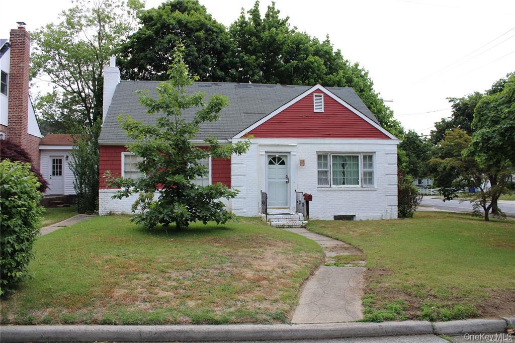 361 Walton Street, West Hempstead