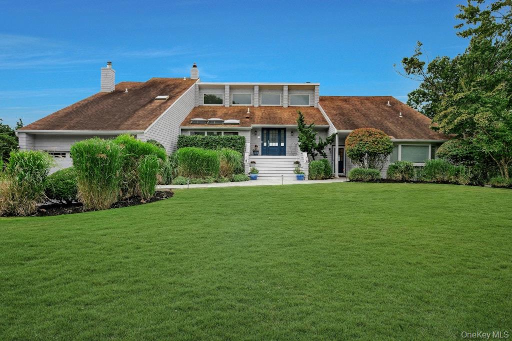 11 Convent Lane, Center Moriches