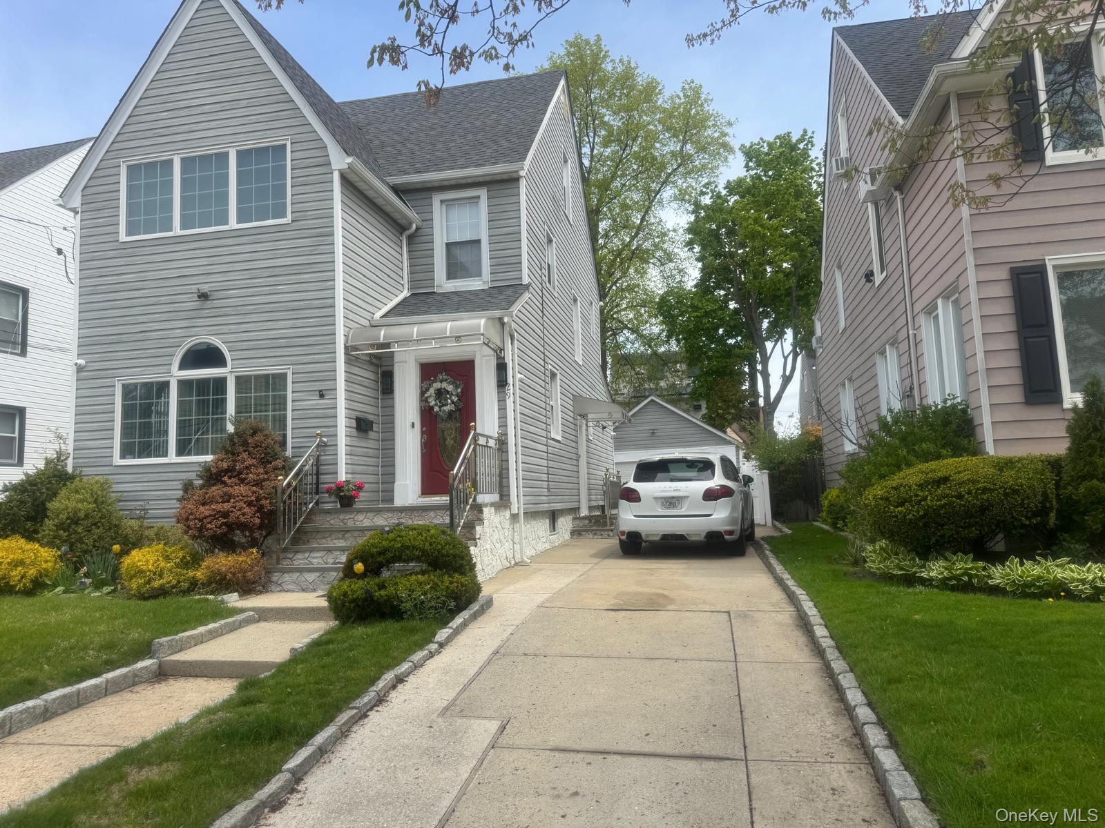 29 Carstairs Road