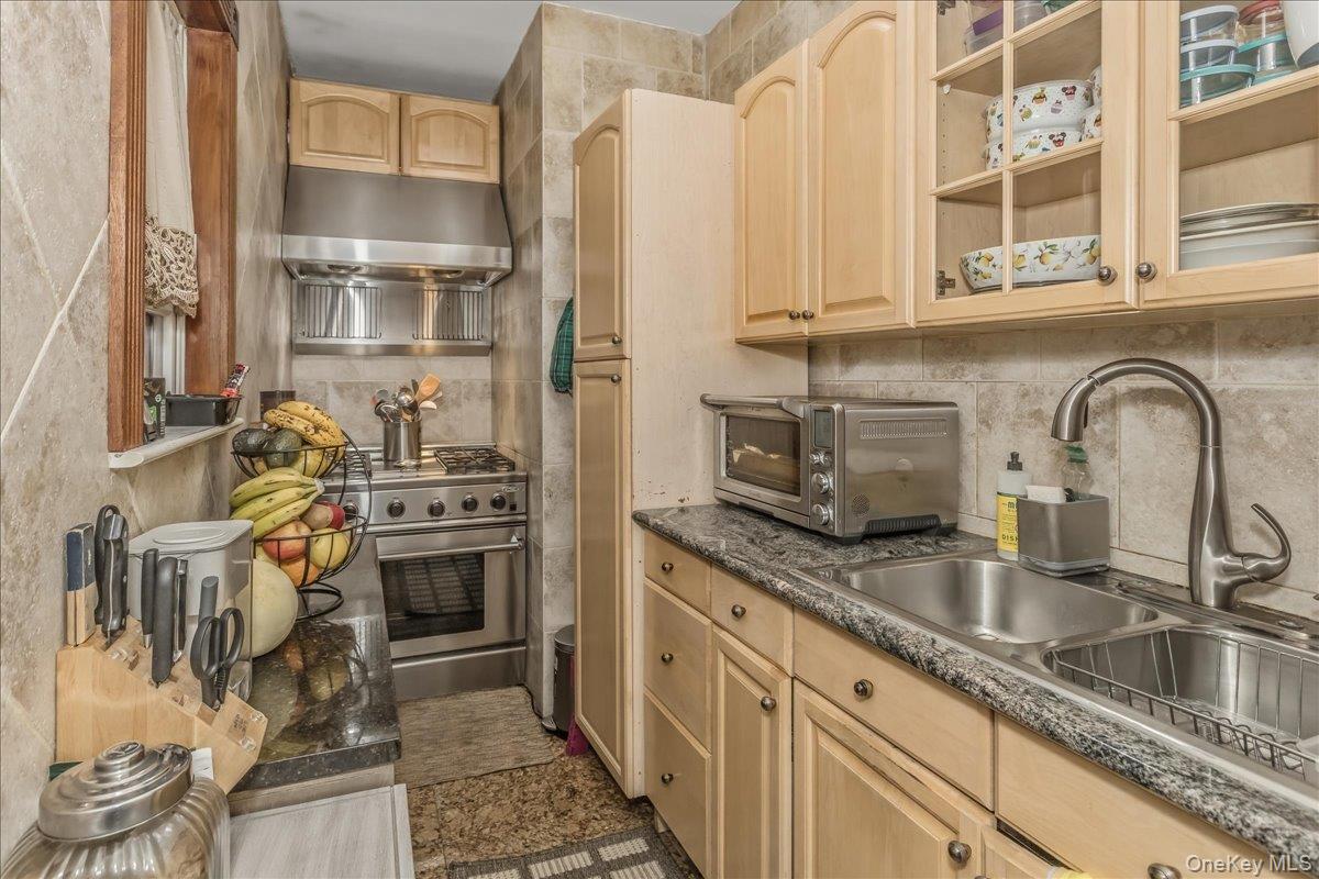 21 Chauncey Place — photo 16