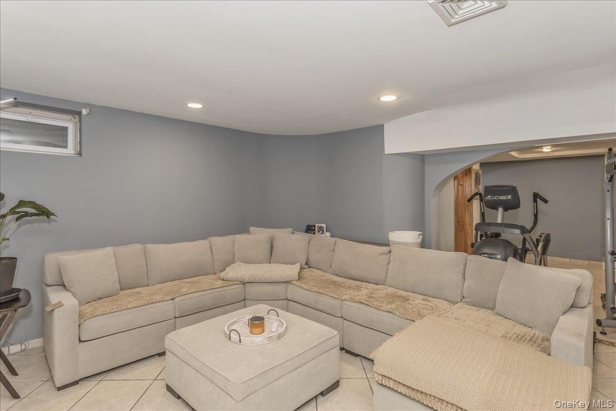 21 Chauncey Place — photo 33