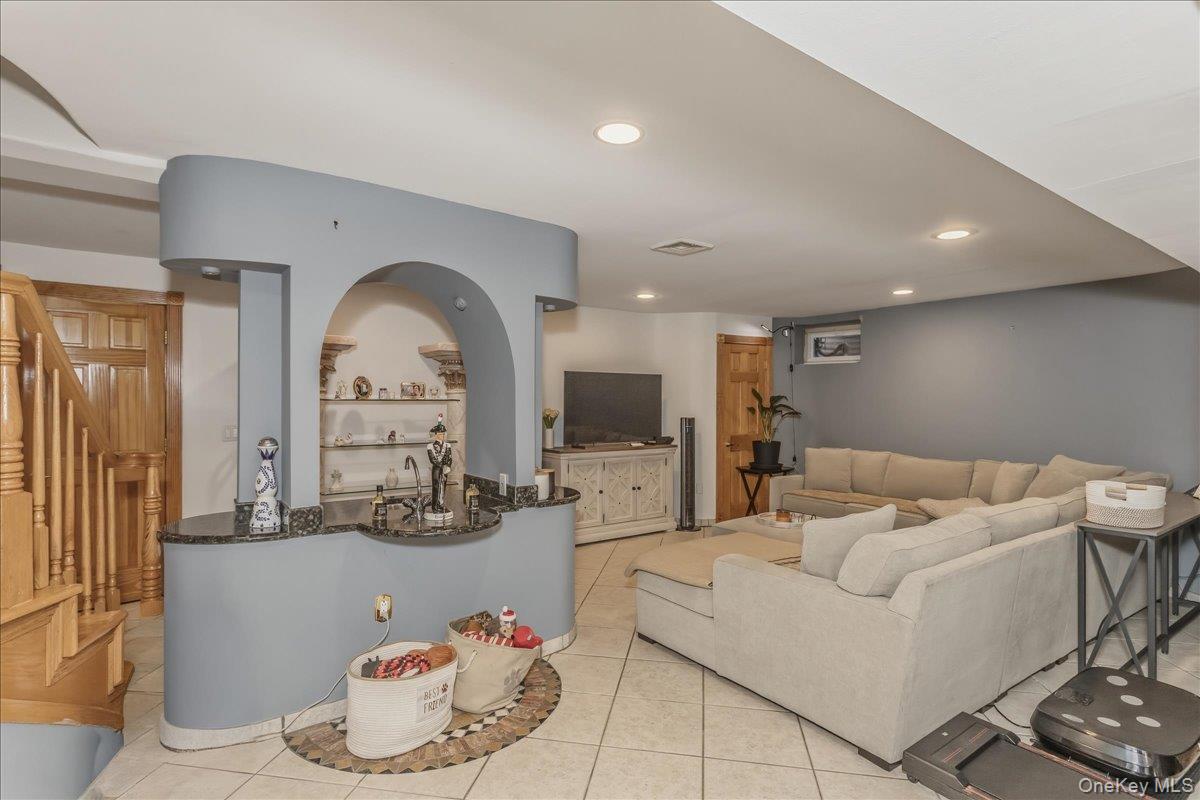 21 Chauncey Place — photo 34