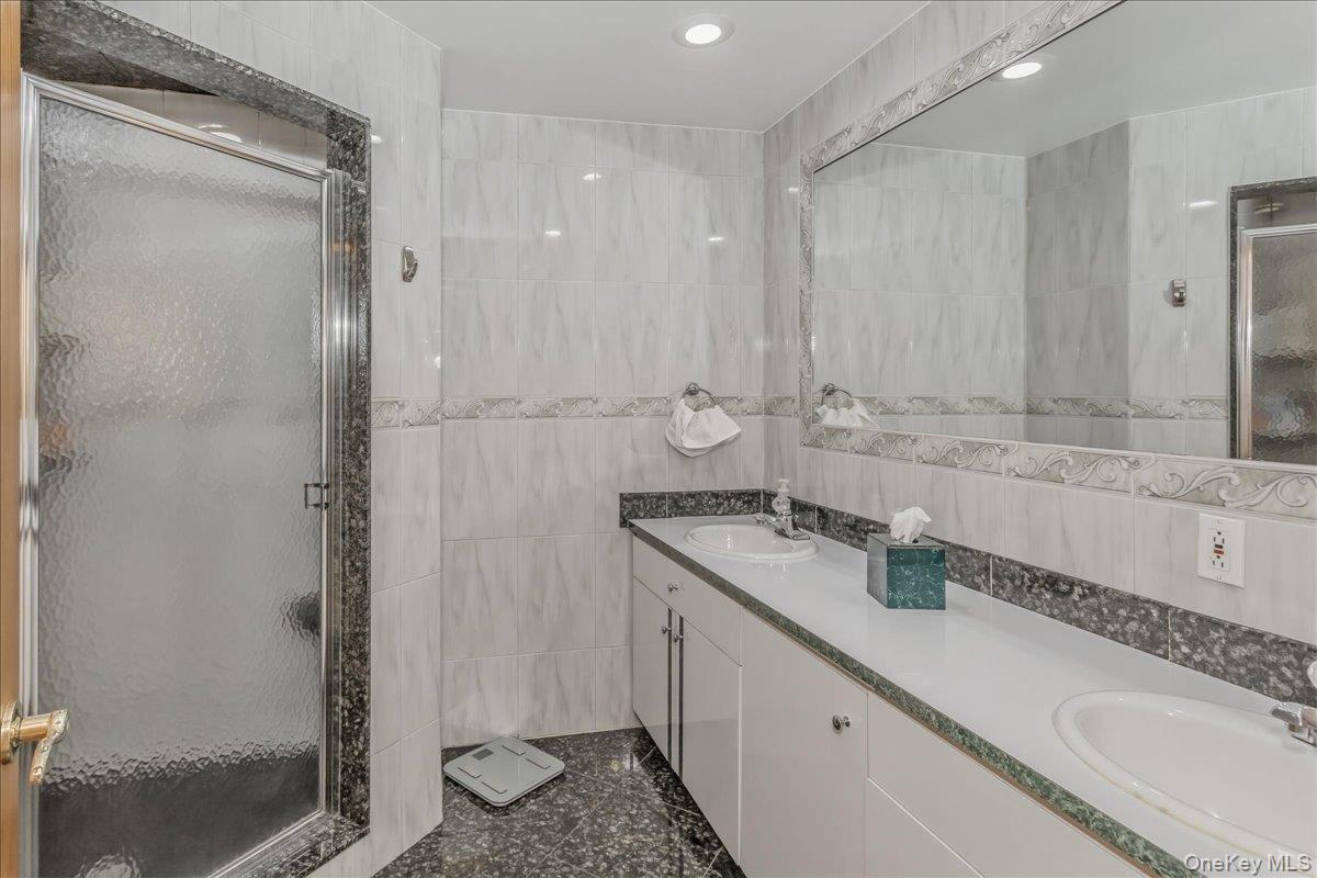21 Chauncey Place — photo 40