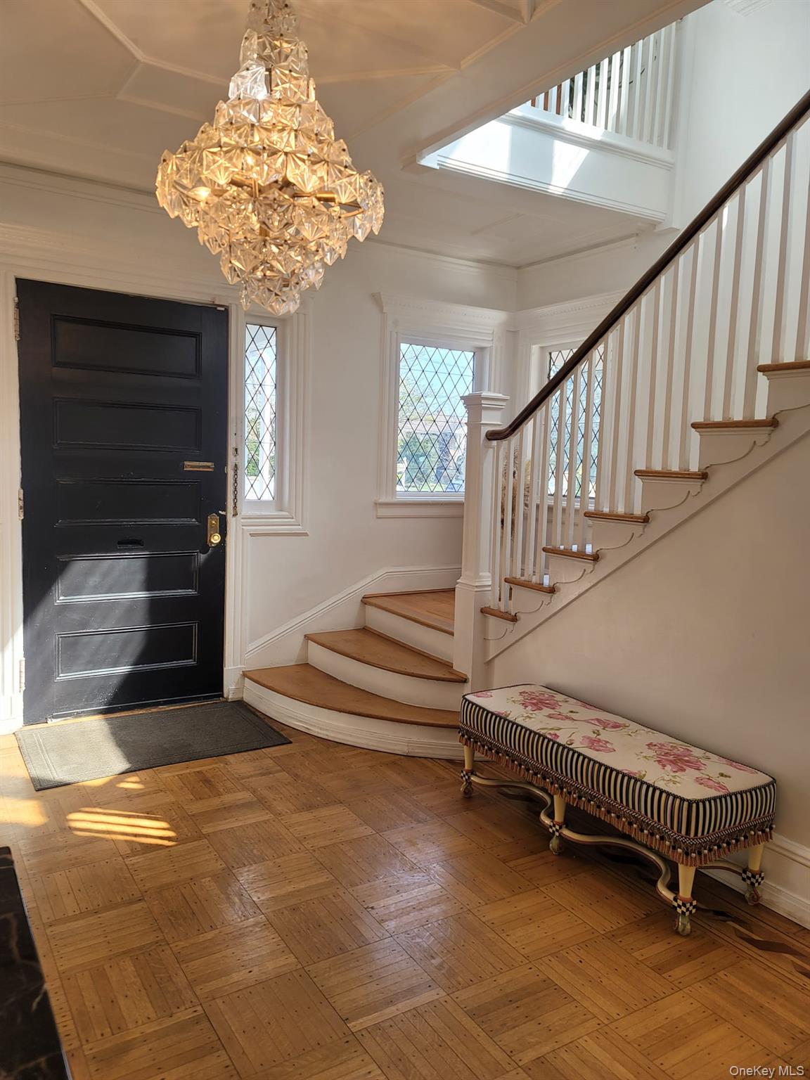 129 Hilton Avenue — photo 6
