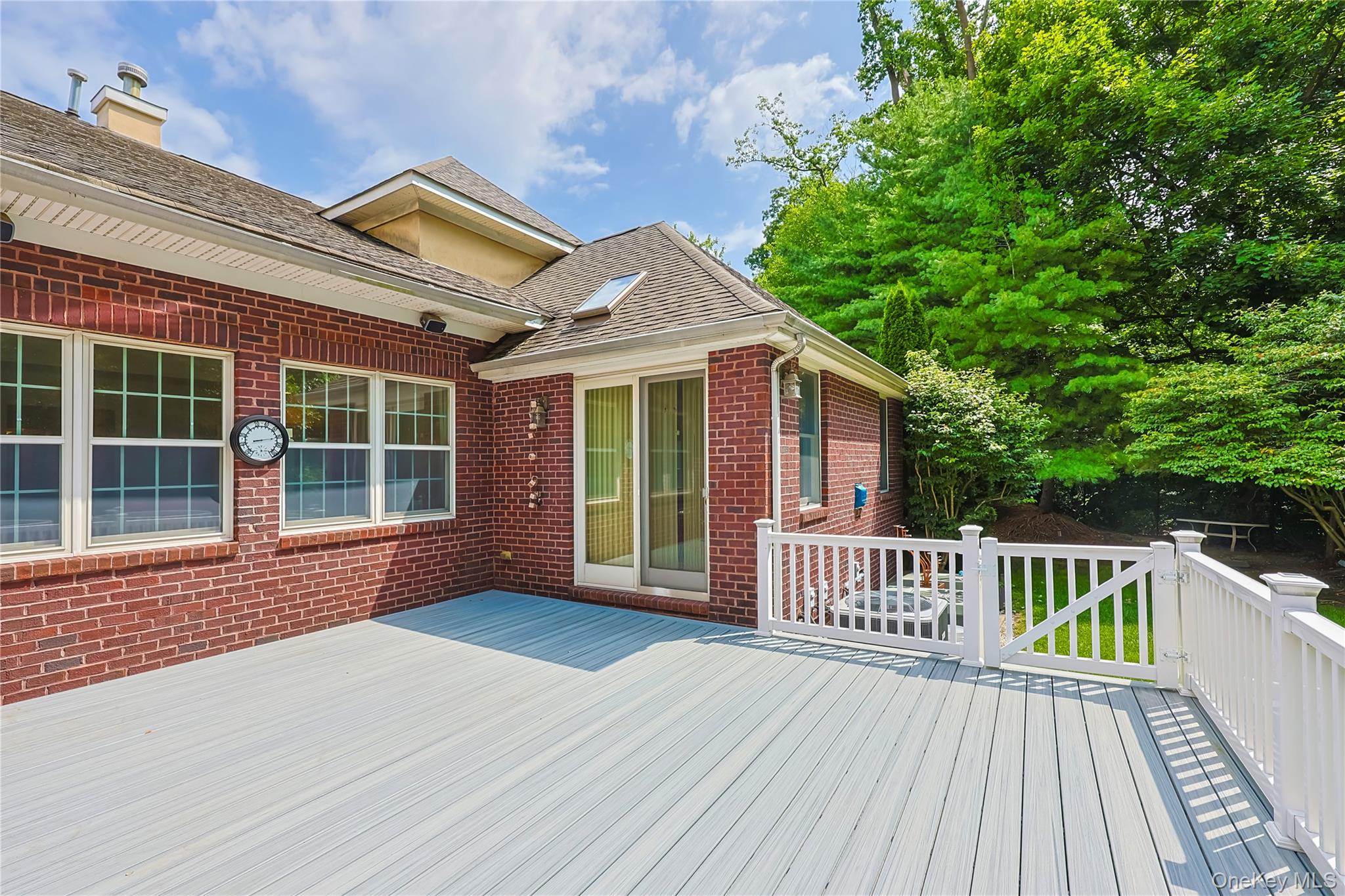 14 Belvedere Court — photo 38