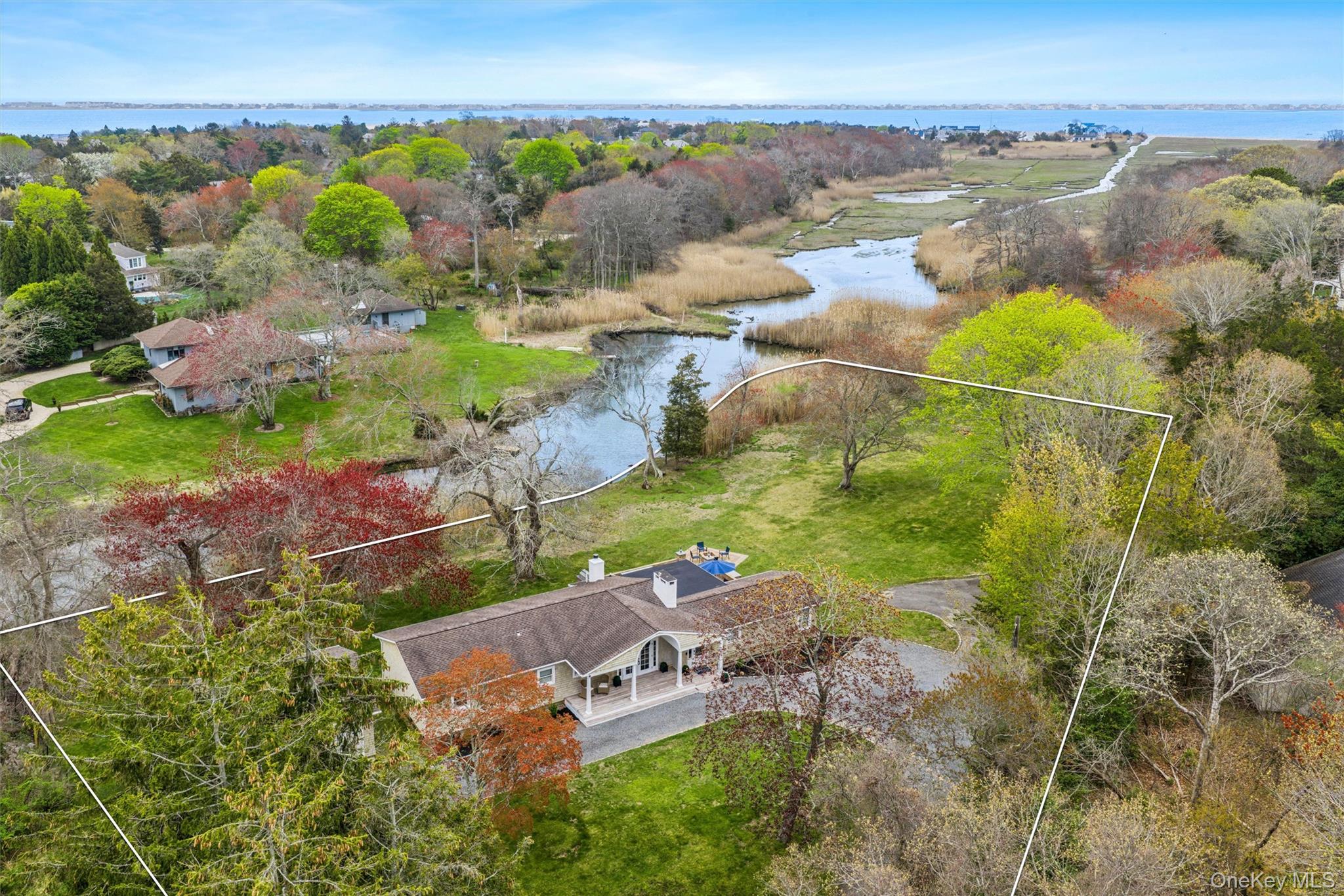 111 Country Road, Remsenburg