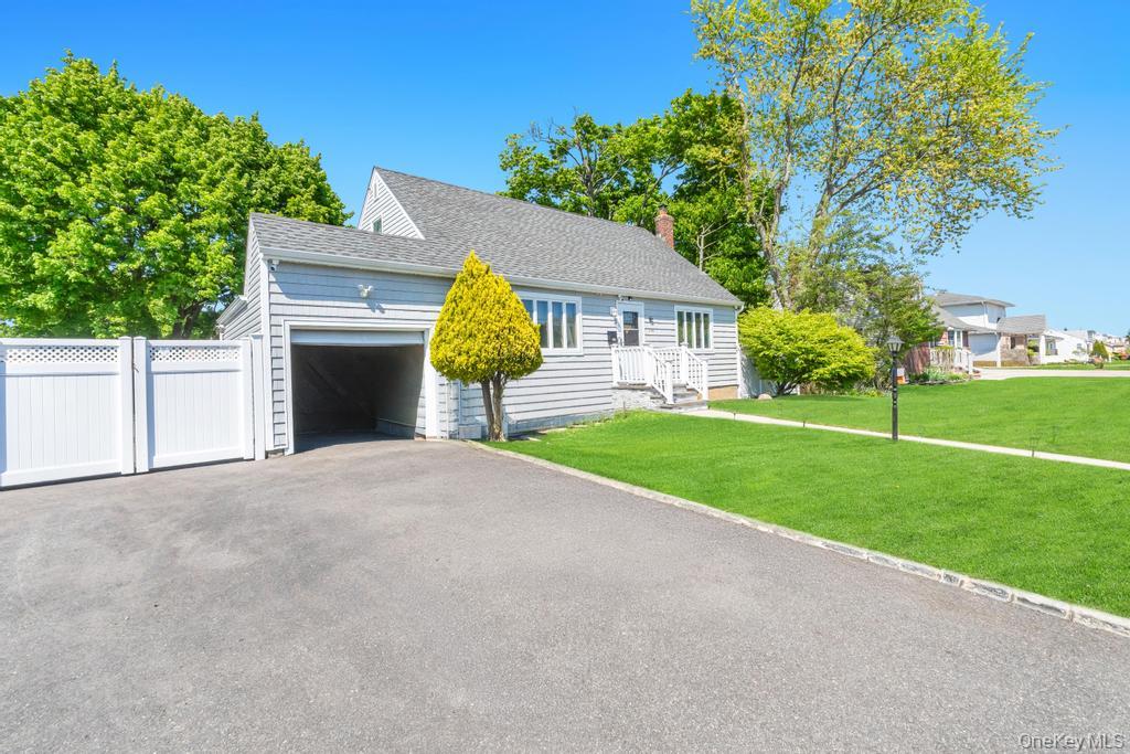 259 Rutherford Avenue — photo 3