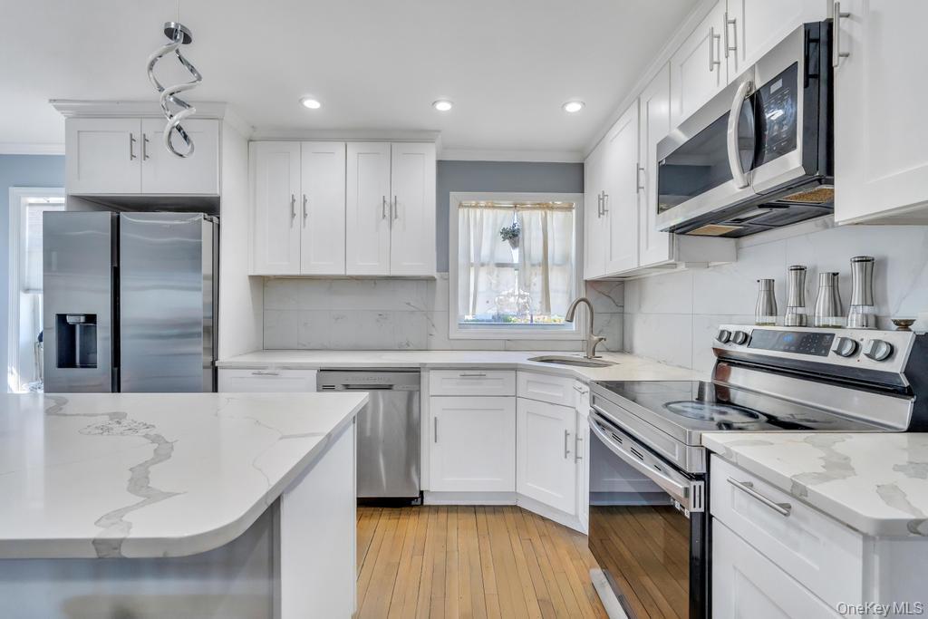 259 Rutherford Avenue — photo 8