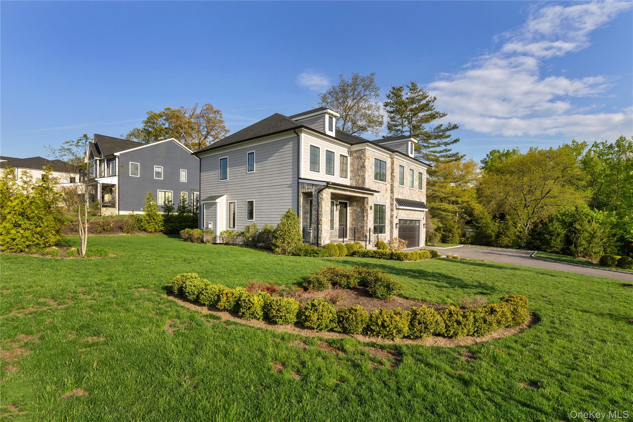 1 Sequoia Circle — photo 2