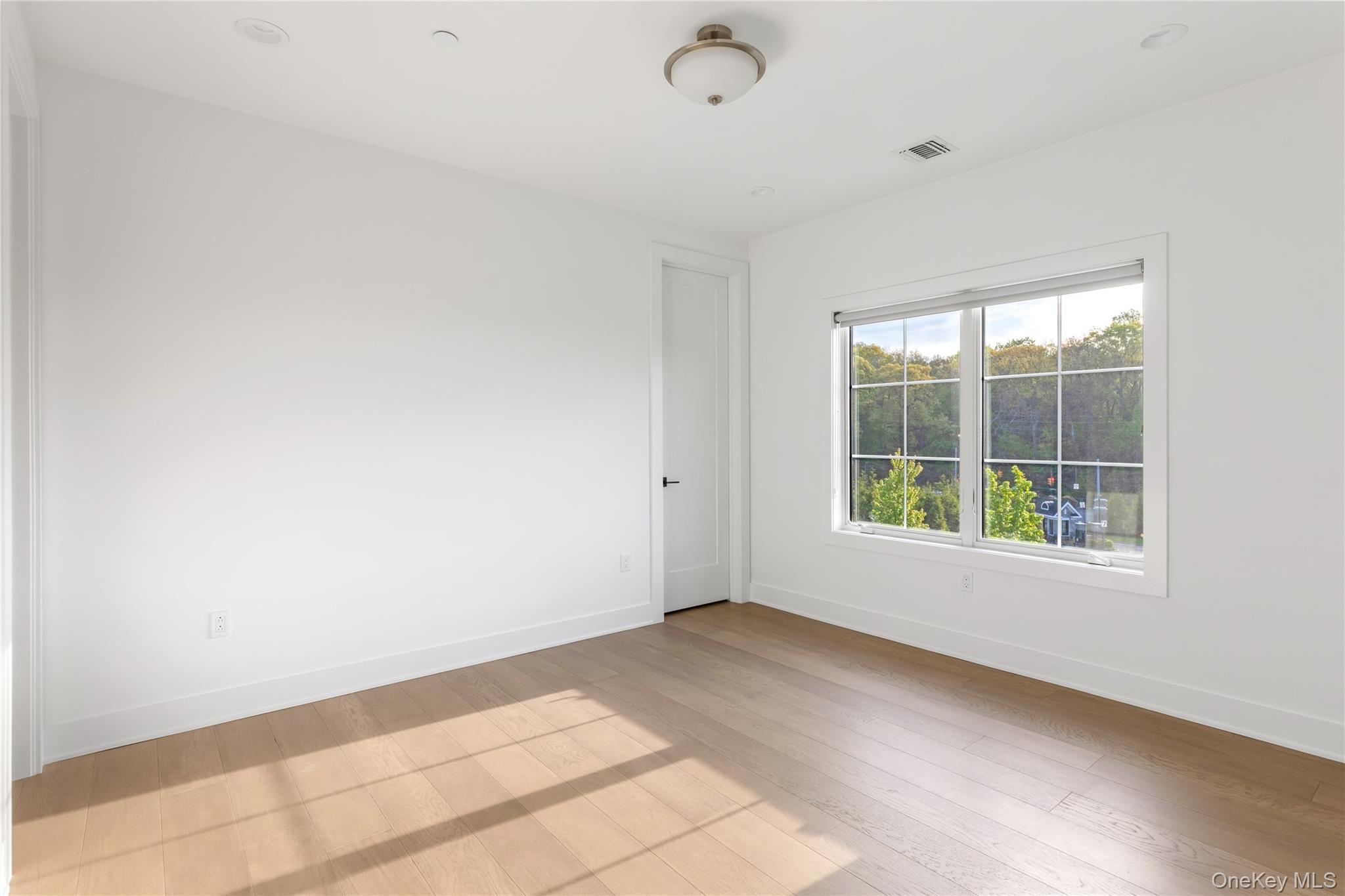 1 Sequoia Circle — photo 34