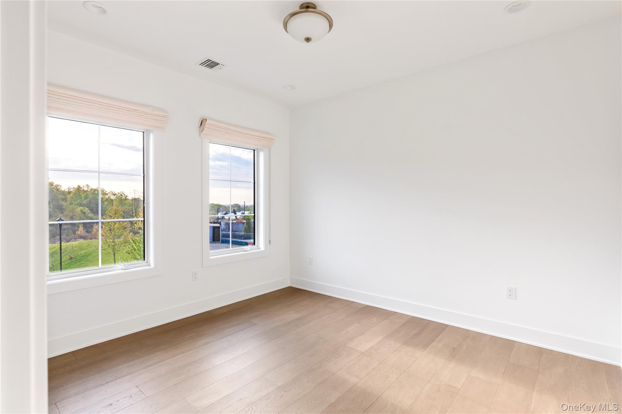 1 Sequoia Circle — photo 35