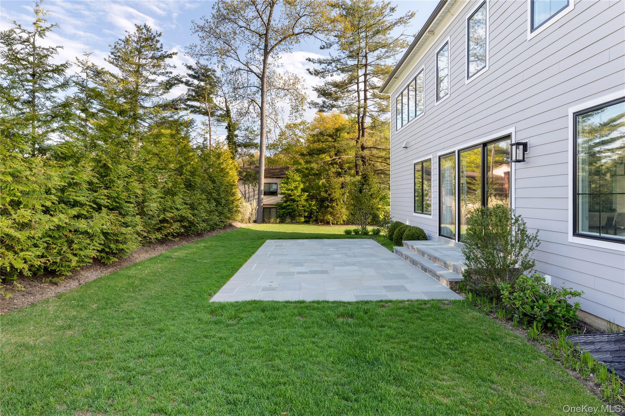 1 Sequoia Circle — photo 44
