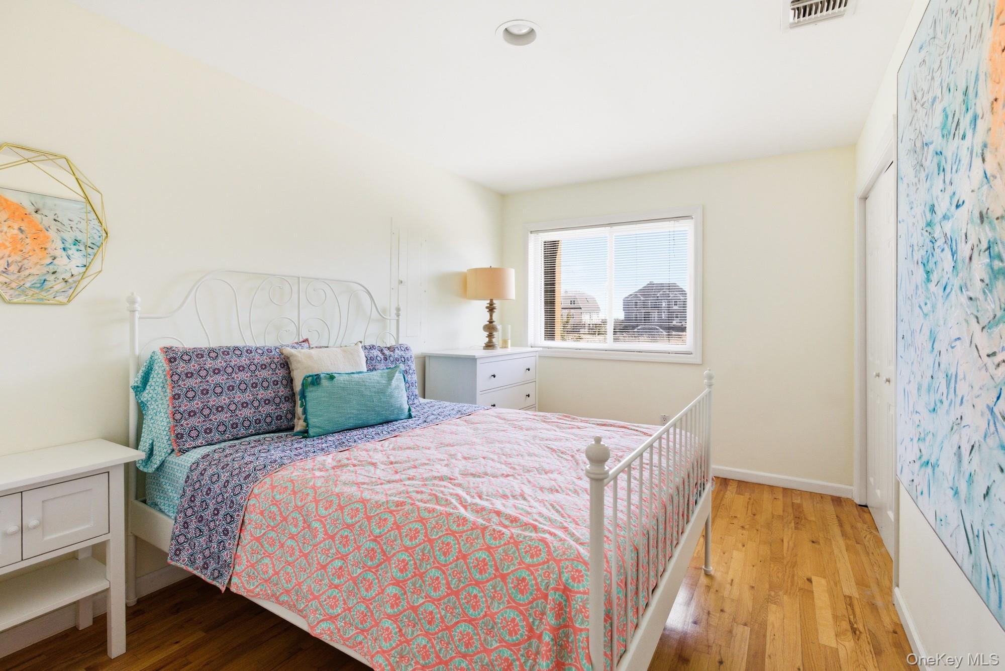 818 Dune Road — photo 13