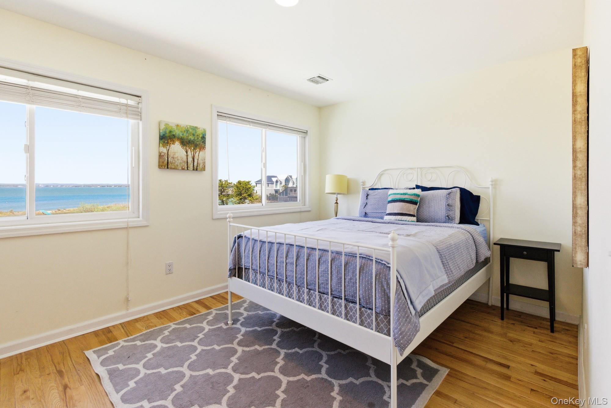 818 Dune Road — photo 17