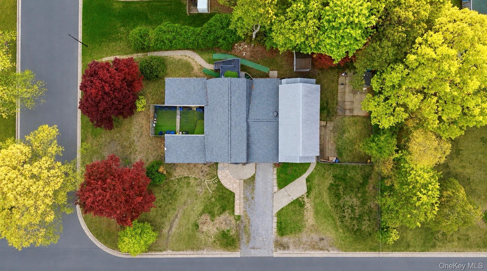 120 Morris Avenue — photo 2